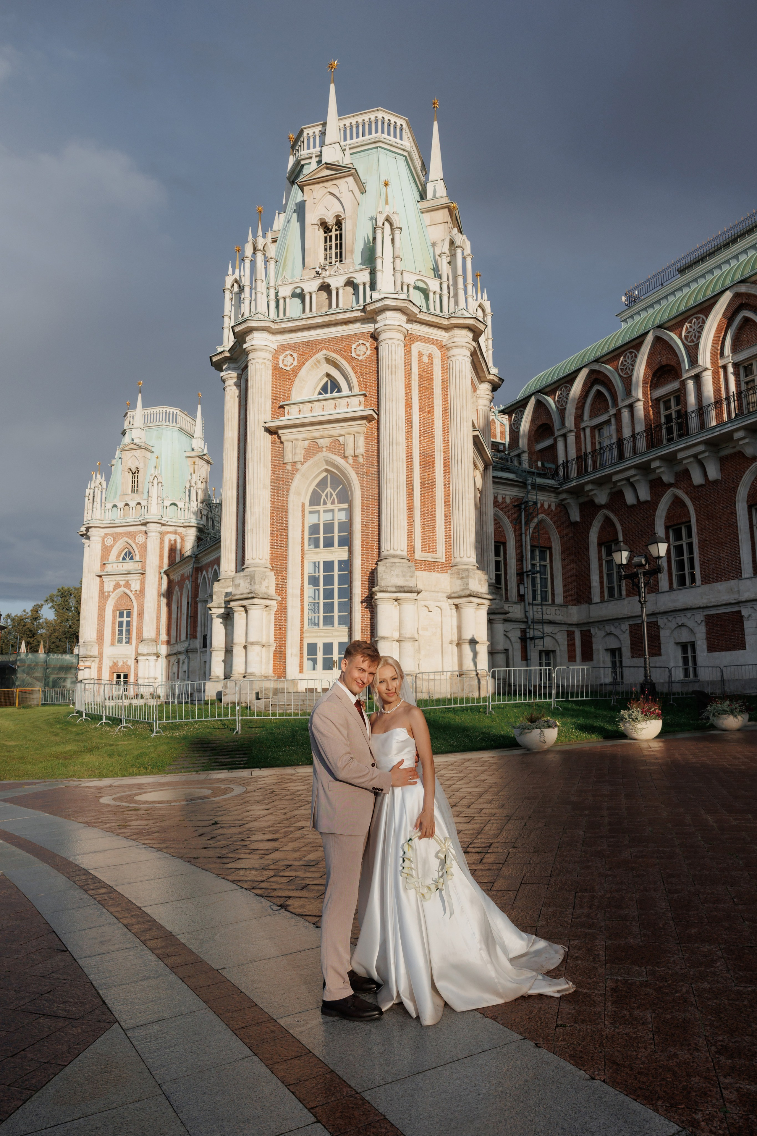 Отель «Милан», Шипиловский ЗАГС, прогулка в парке Царицыно. Свадебный и репортажный фотограф (Москва, Королев и другие)