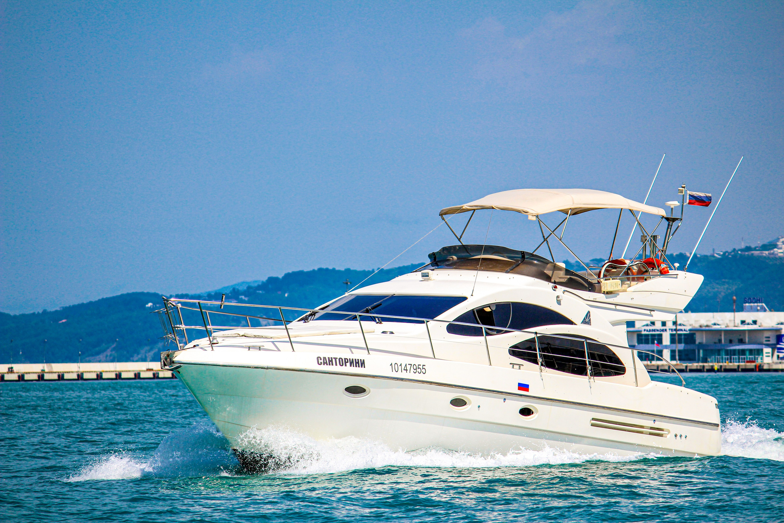 Яхта Санторини Аренда Яхты в Сочи Яхтанаморе YACHTNAMORE YACHTANAMORE