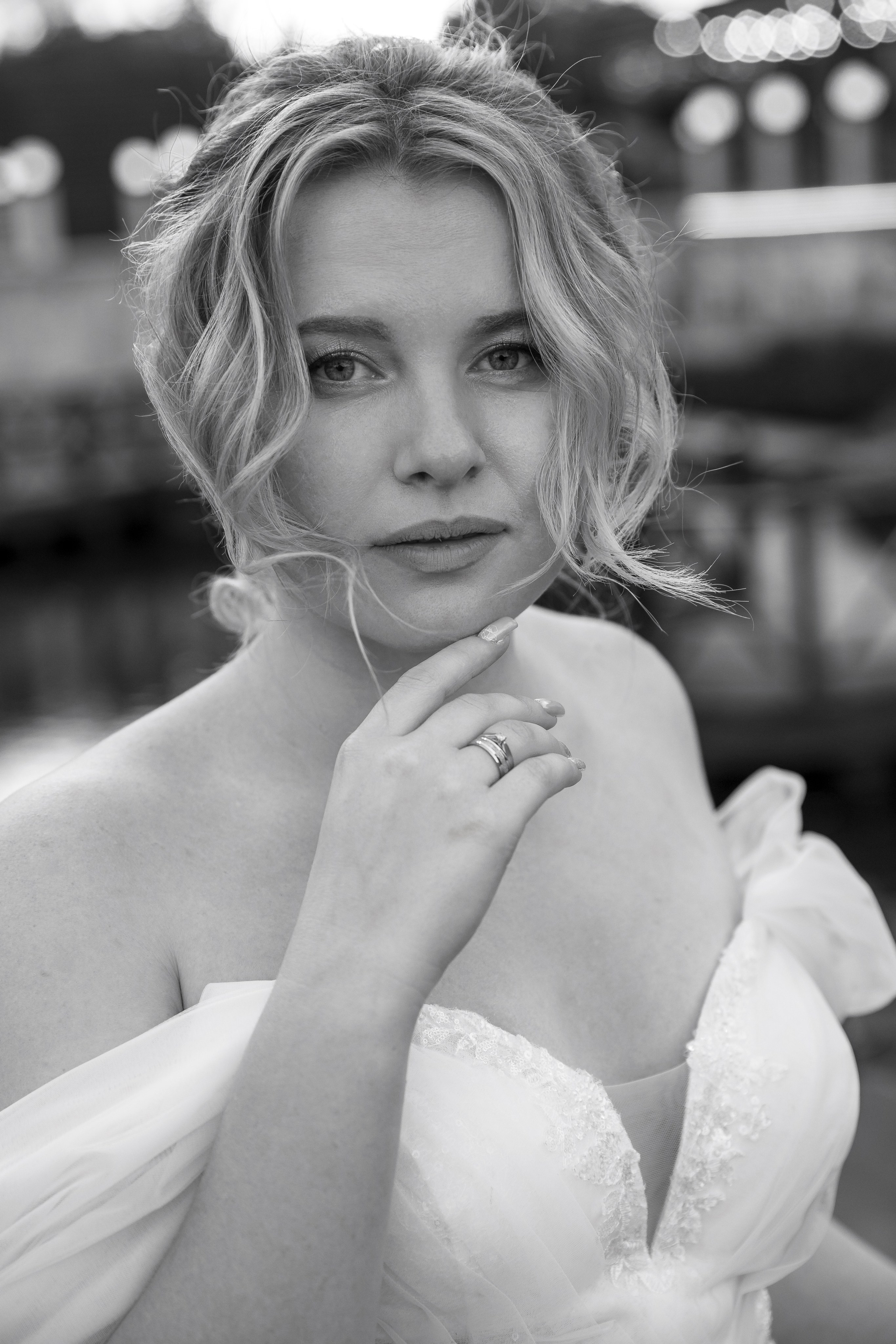 портрет невесты, свадебная серия фотографий, фотограф на свадьбу Гладков, свадебная фотосессия