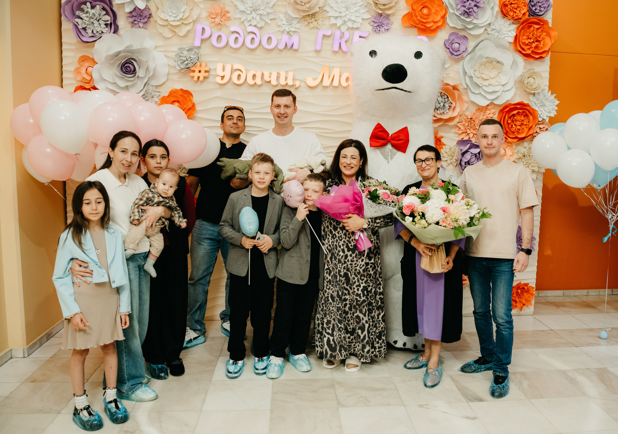 Выписка малыша и малышки ГКБ 29. Фотограф на выписку из роддома в Москве и МО