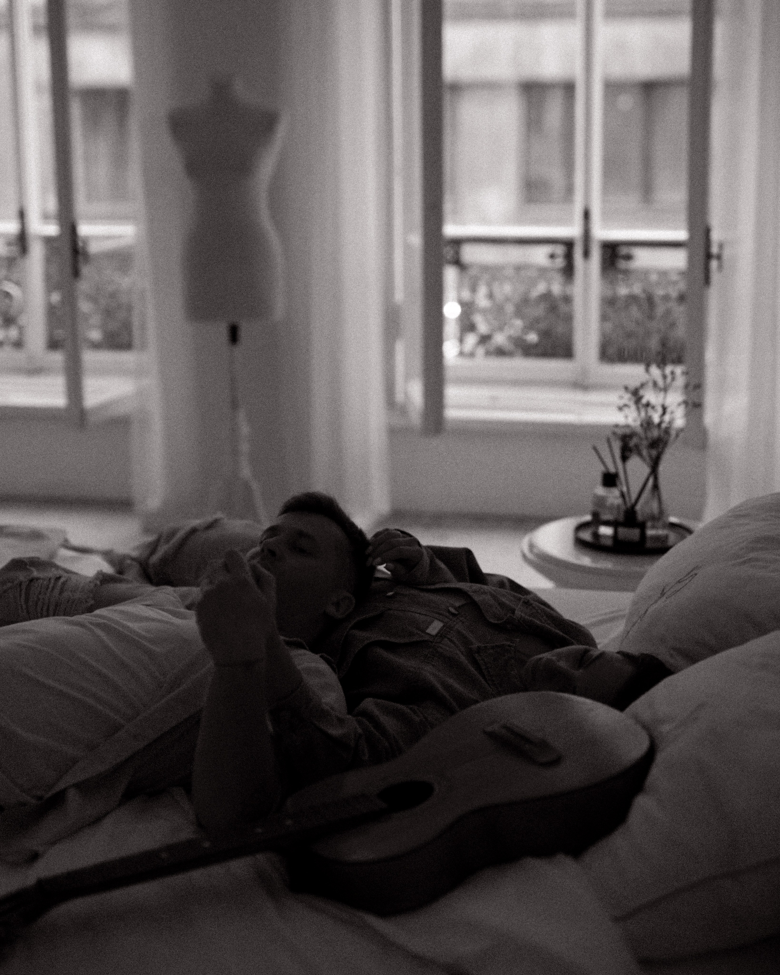 Мы сегодня дома