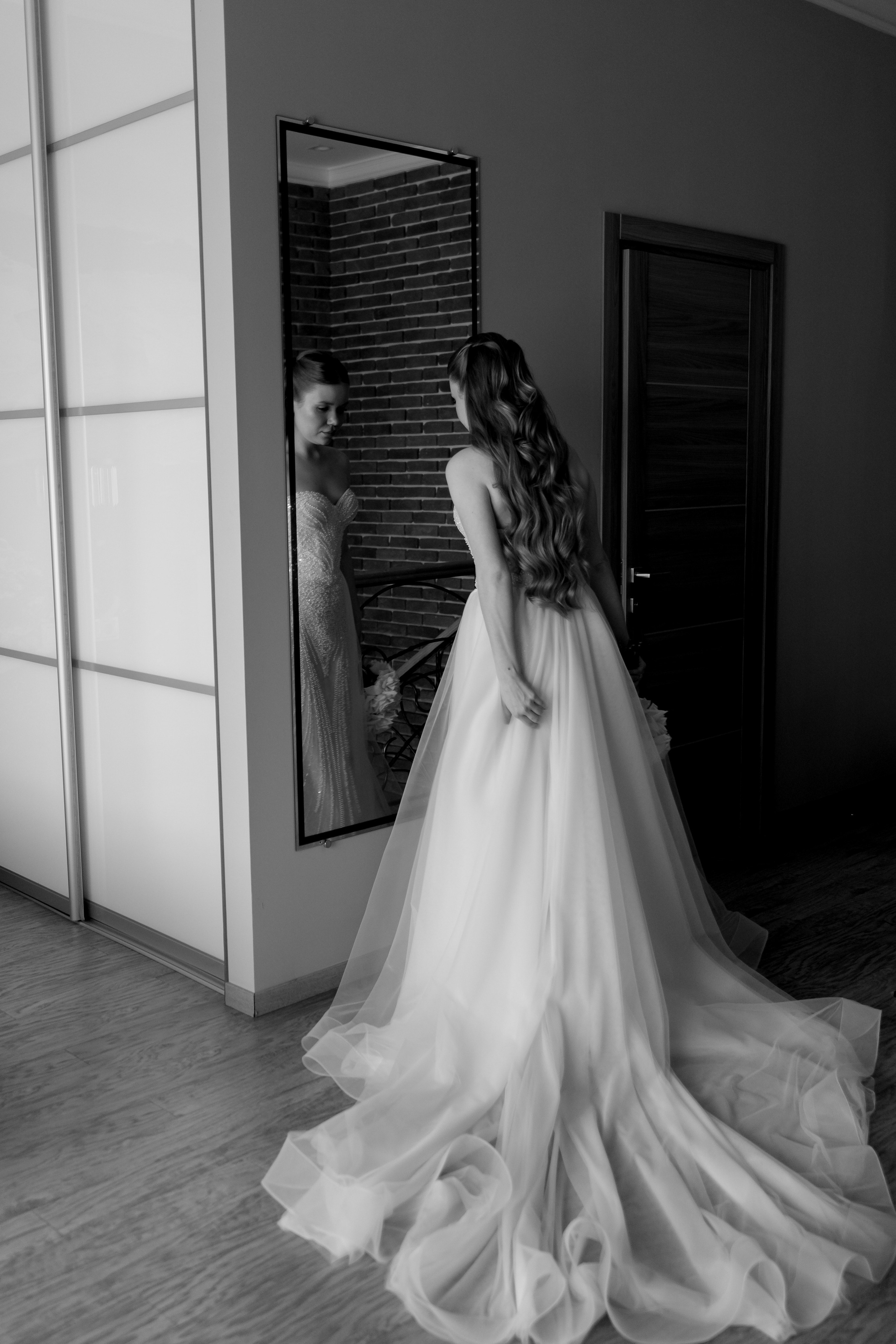 СВАДЕБНАЯ СЬЕМКА СБОРОВ В ОТЕЛЕ И ВЫЕЗД НА ЦЕРЕМОНИЮ (СНЯТО В СИБИРЕ В НИЖНЕВАРТОВСКЕ). Профессиональный фотограф, Санкт-Петербург — Виктория Богомолова