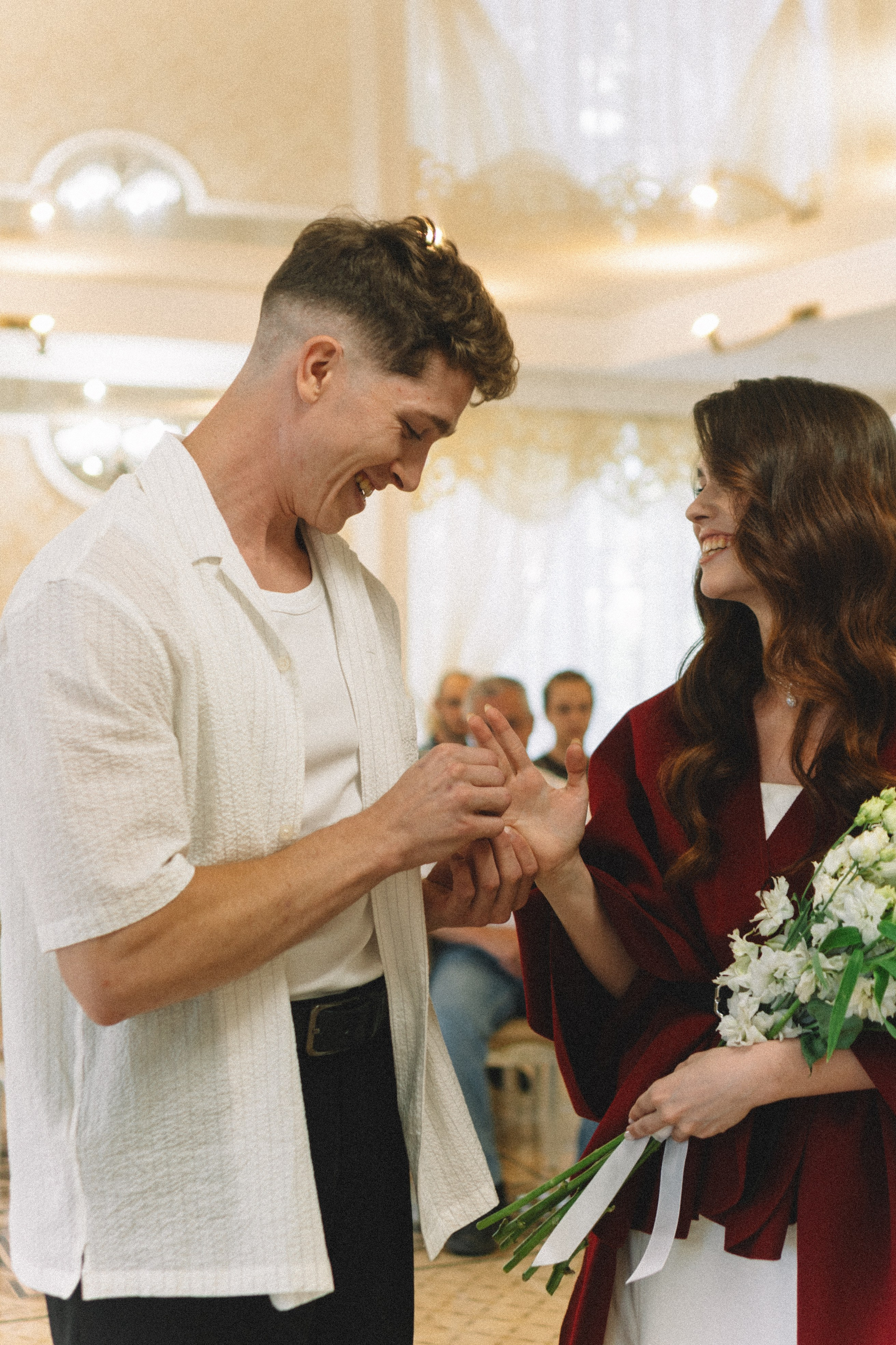 СВАДЕБНАЯ СЬЕМКА В ПЕТЕРГОФЕ И СЬЕМКА РЕПОРТАЖА В ЗАГСЕ ПЕТЕРГОФА. Профессиональный фотограф, Санкт-Петербург — Виктория Богомолова