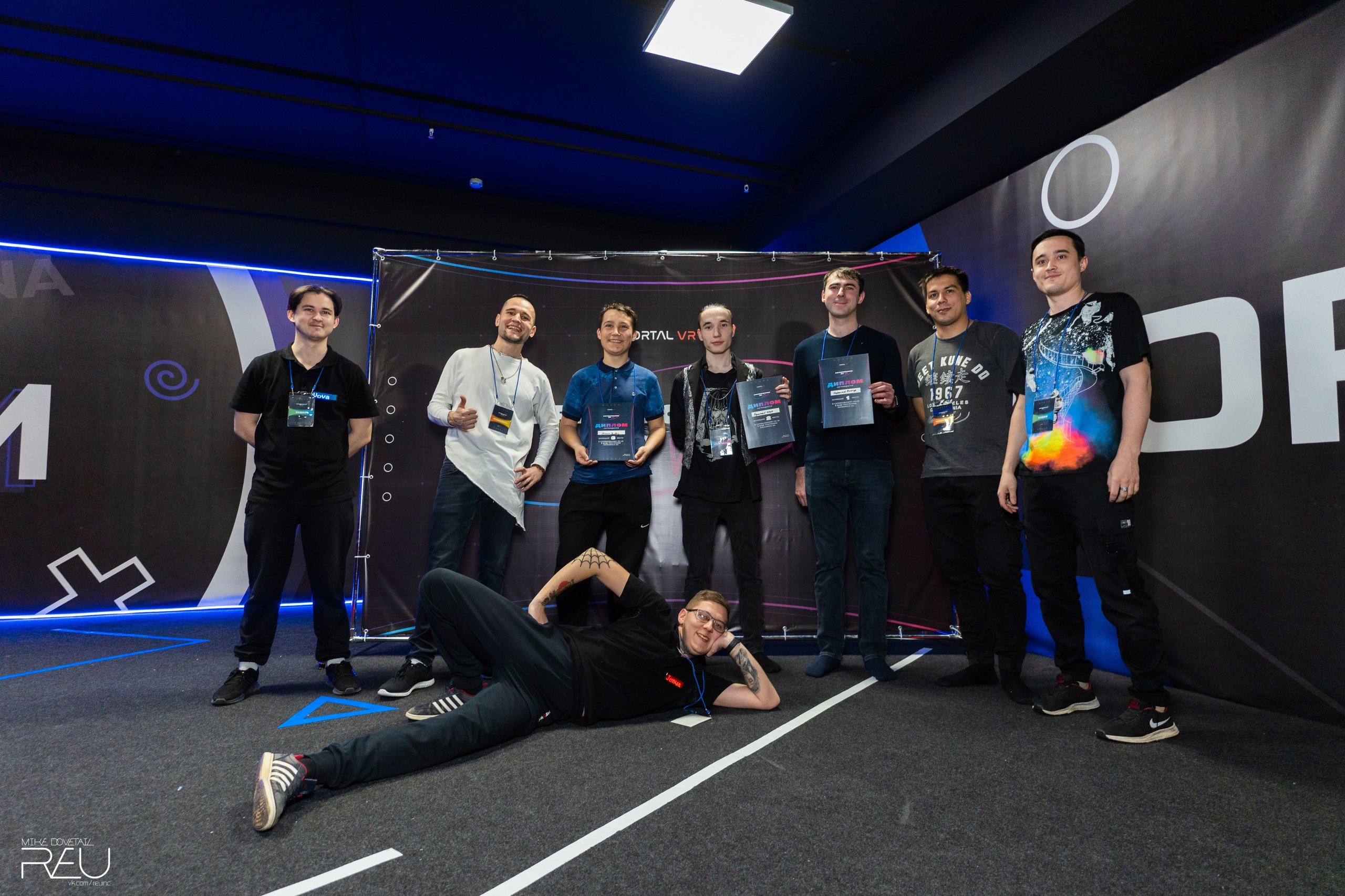 ТУРНИР ПО VR. Mike Dovetail | Портретный и репортажный фотограф