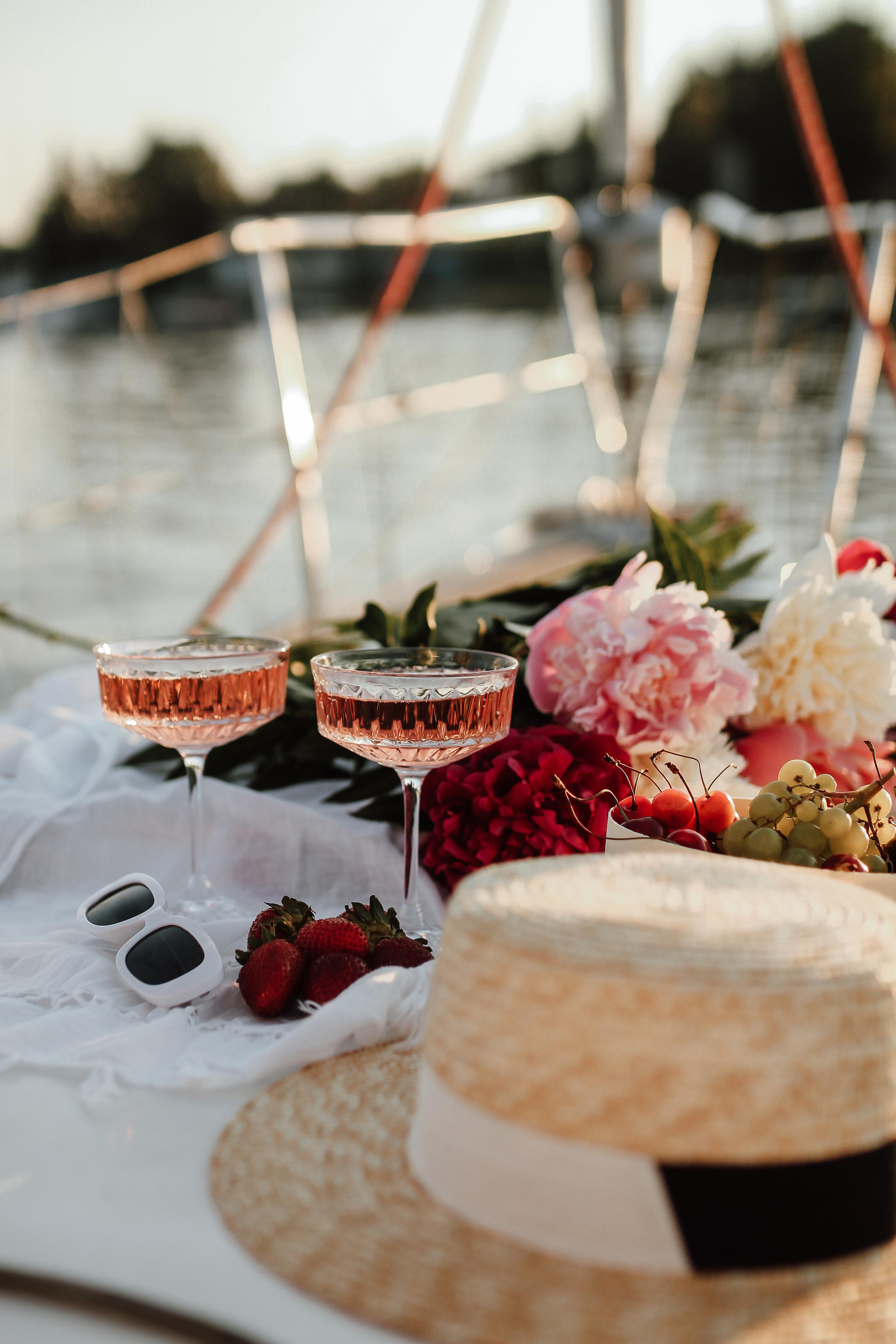 Lovestory на яхте. Семейный Life style фотограф в Великом Новгороде Юлия Ефимова