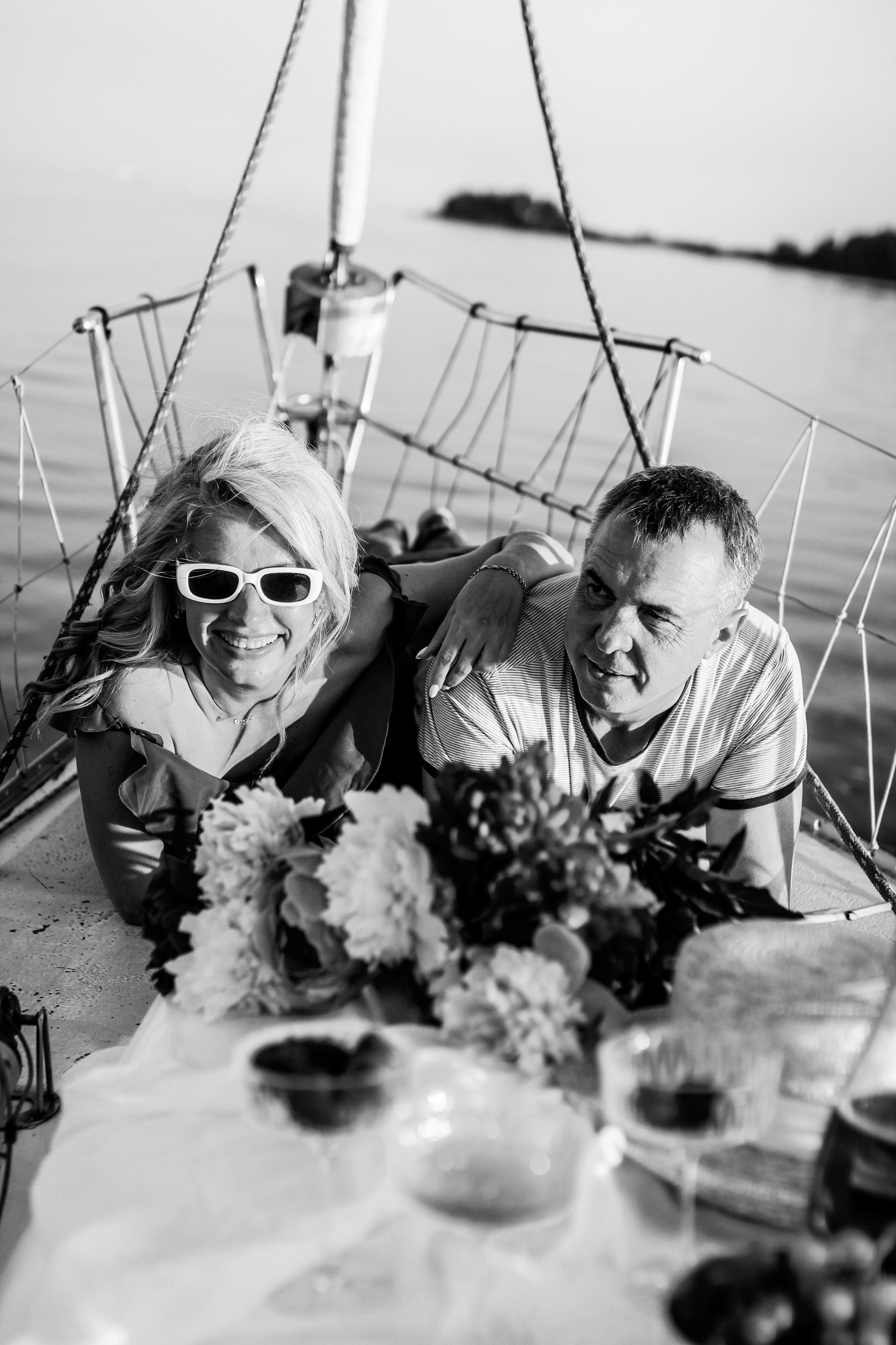 Lovestory на яхте. Семейный Life style фотограф в Великом Новгороде Юлия Ефимова