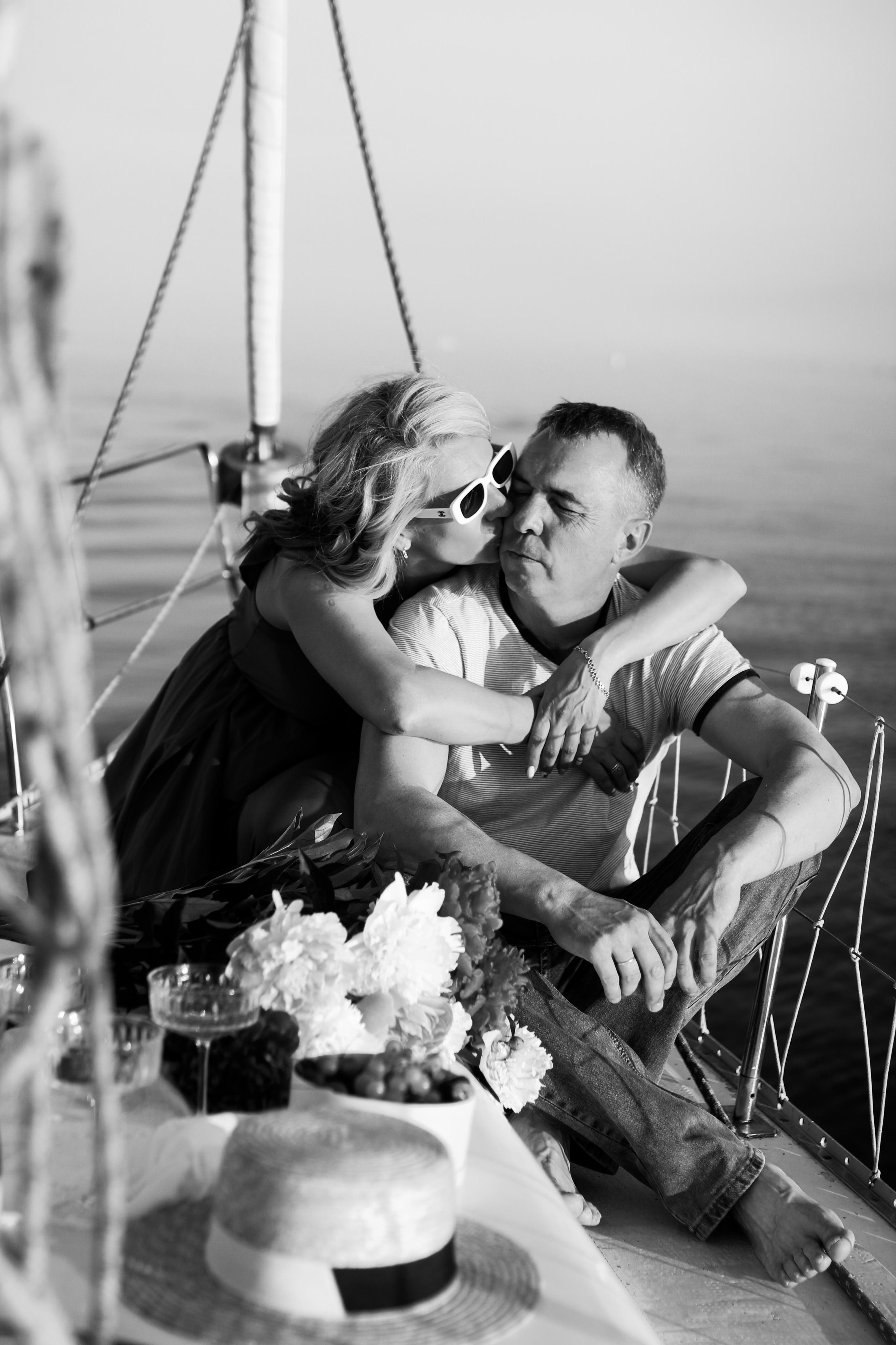 Lovestory на яхте. Семейный Life style фотограф в Великом Новгороде Юлия Ефимова