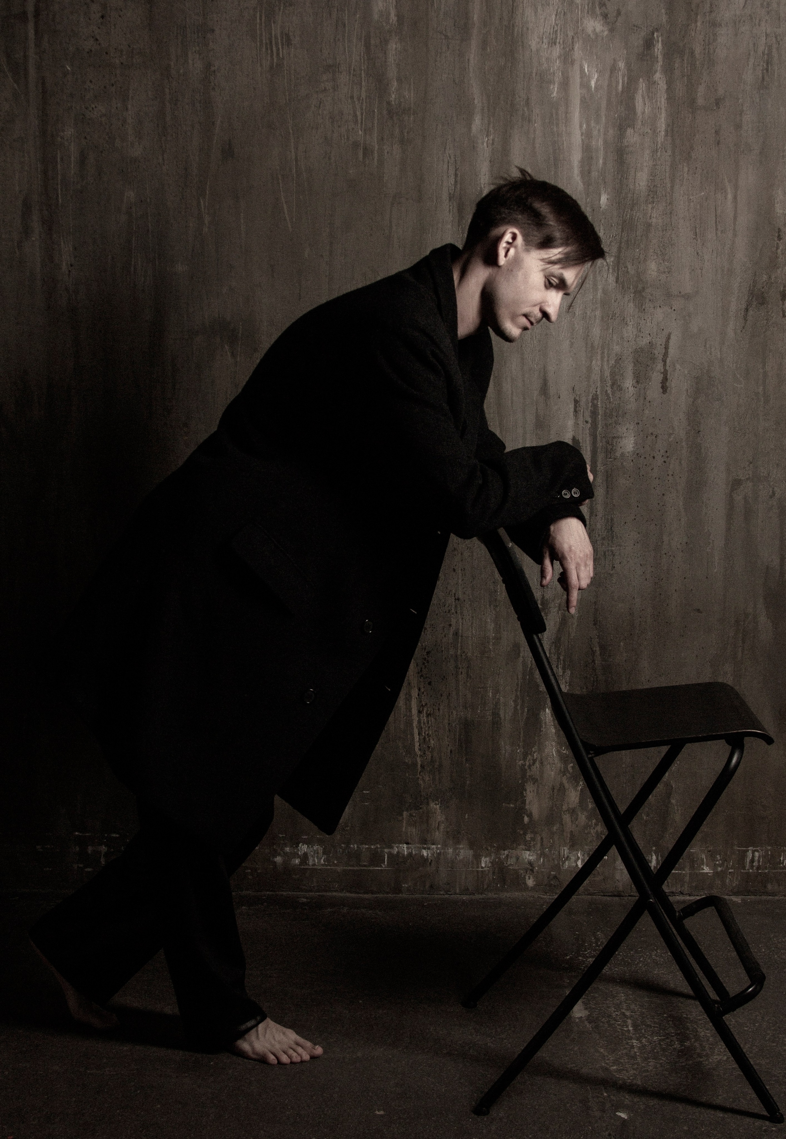 Фотосессия «Черное пальто». Портретный фотограф в Москве и Московской области Гнутиков Сергей