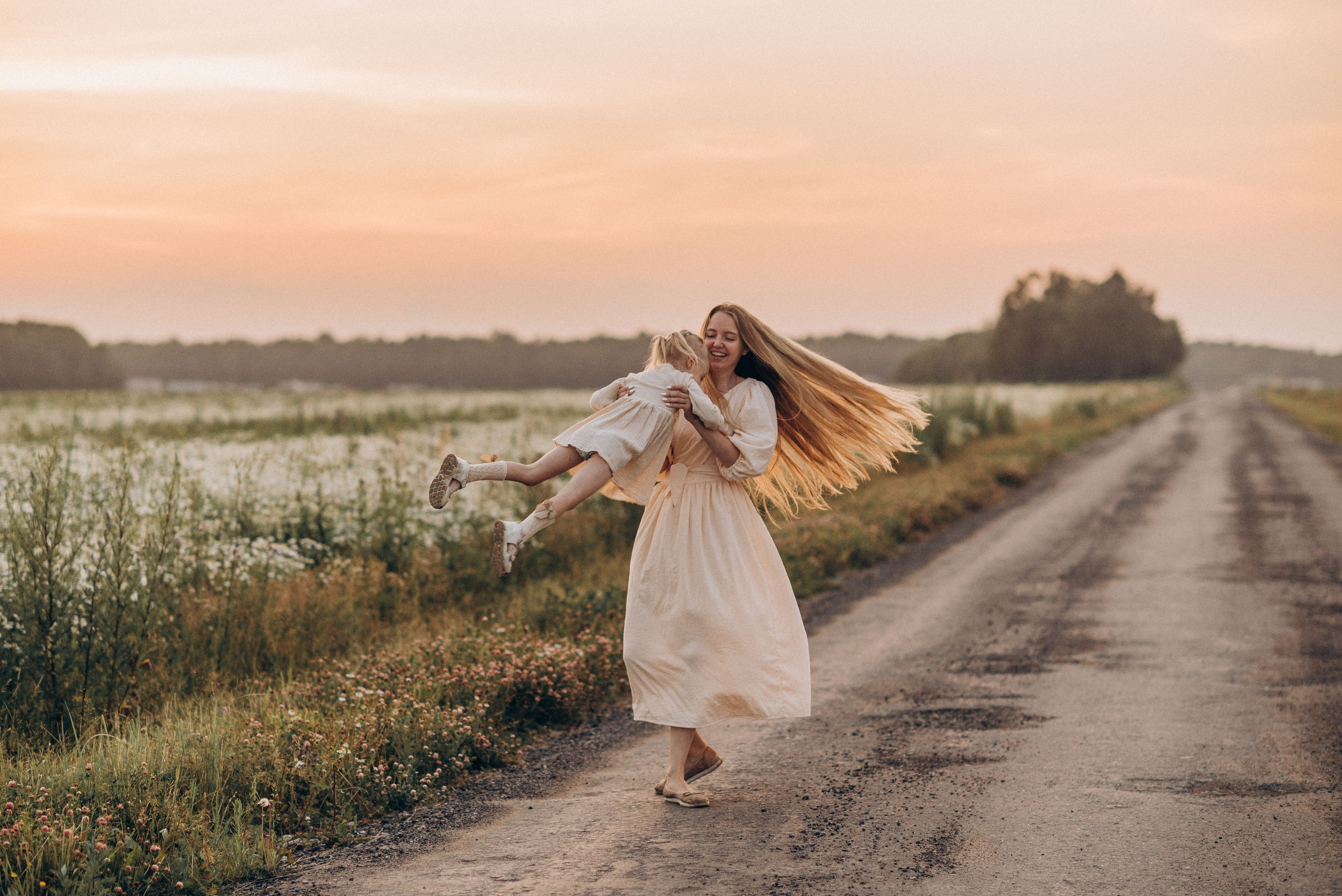 Закат в ромашках. Семейный фотограф в Домодедово и Москве Елена Пичугина