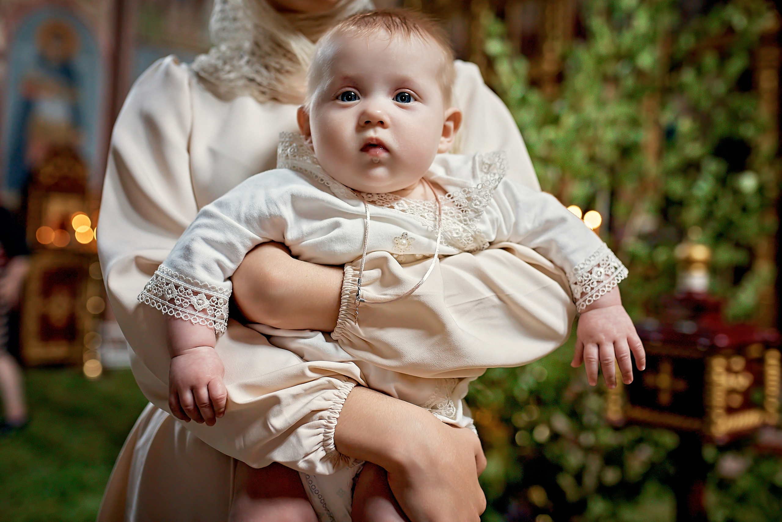 Крещение Софа. Фотограф на Крещение и Венчание в Барнауле