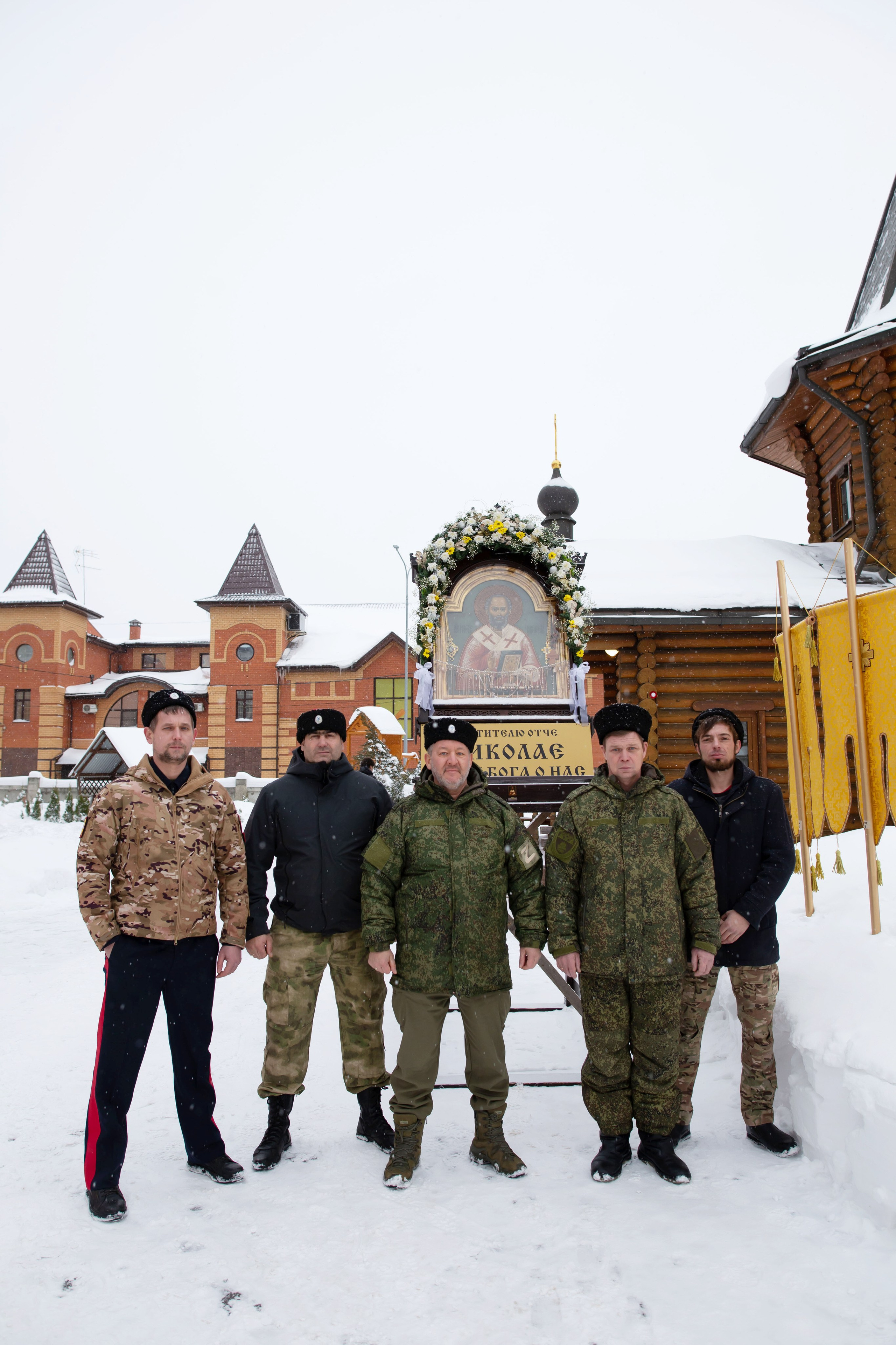 Крестный ход по д. Островцы Раменского городского округа. Семейный и детский фотограф Анна Петракова