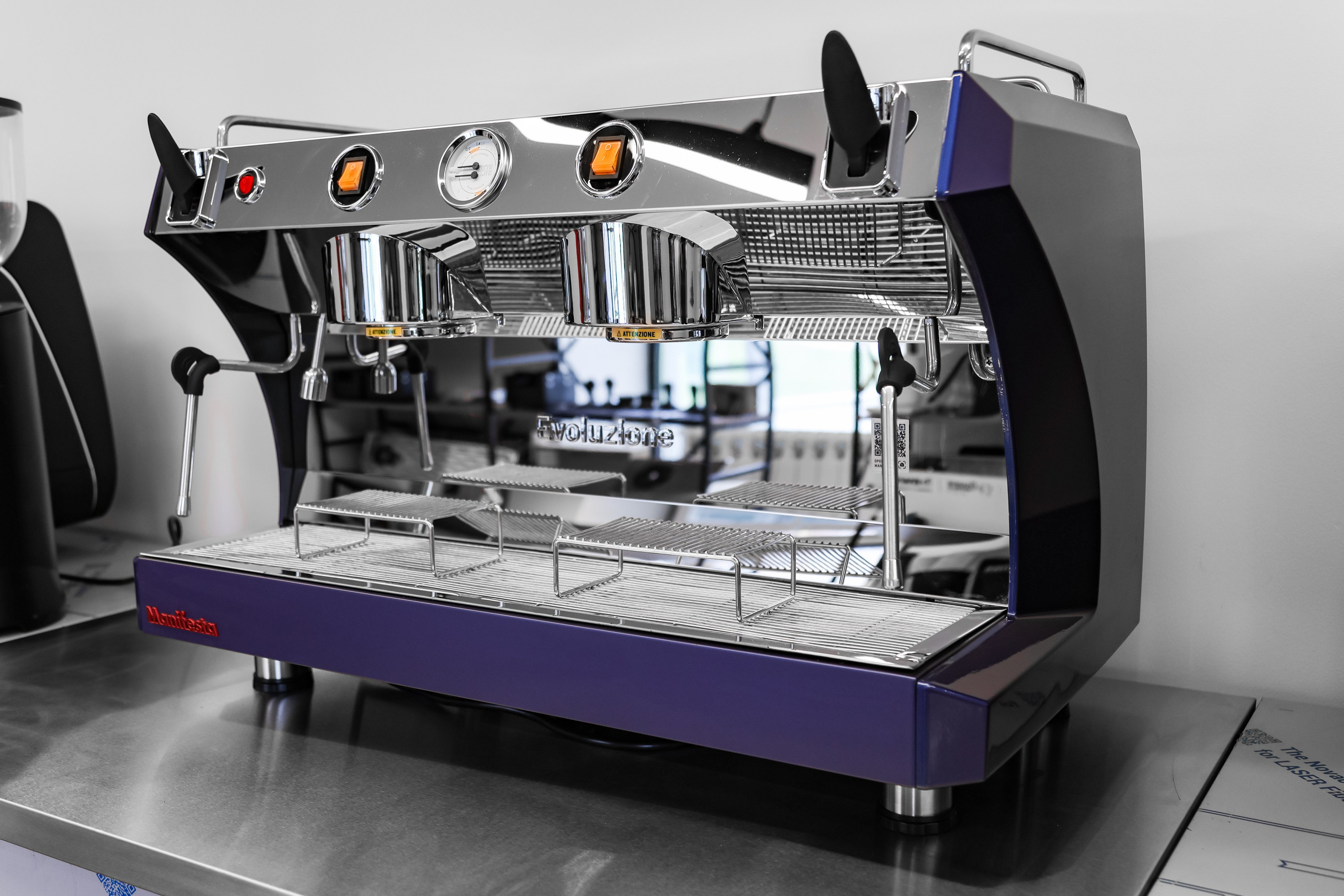 COFFEE MACHINES FOR MARKETPLACE. Mixturecaptures