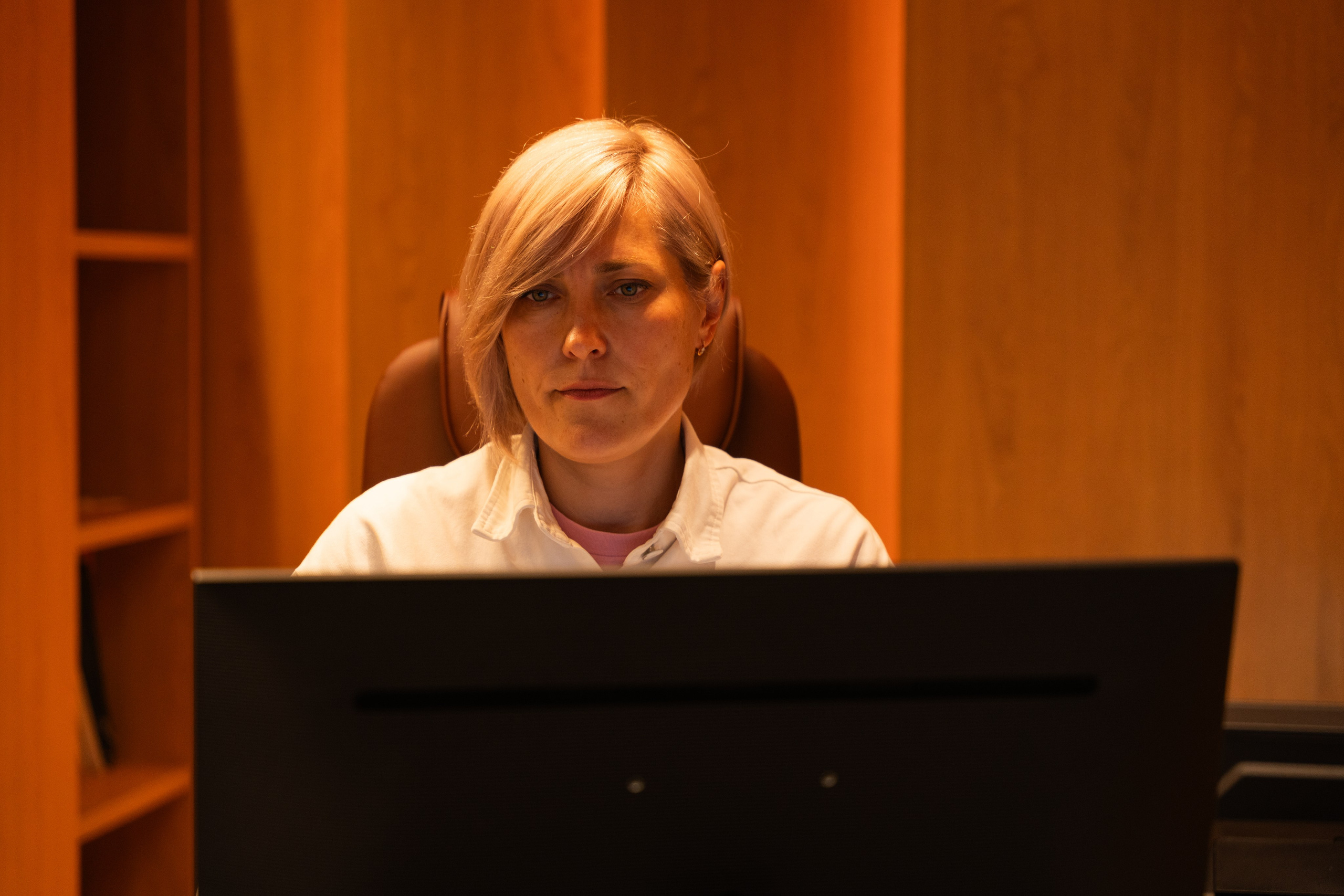 Интерьерная фотосъемка автосалона Elrus в Краснодаре. Zeekr, LiXiang Профессиональная фотосъемка интерьера премиум-автосалона в Краснодаре. Шедевры для Вас! Фотограф и Видеограф в Краснодаре Пахиев Руслан