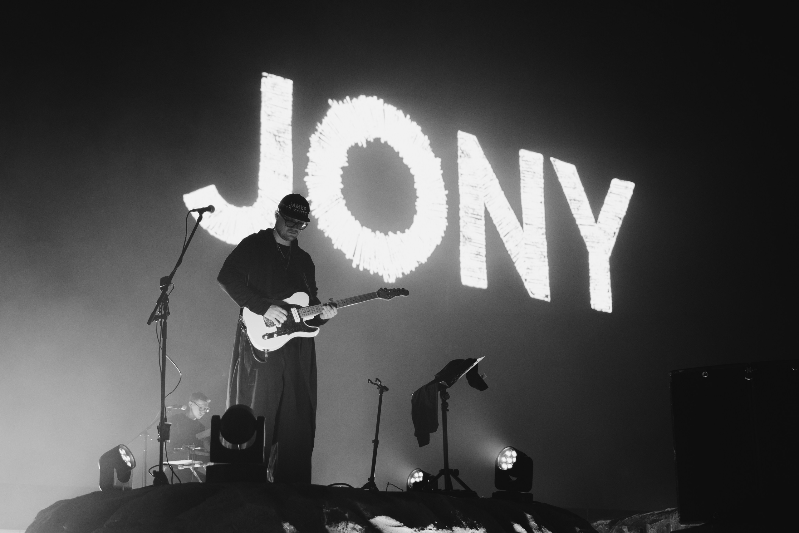 Концерт JONY. Фотограф в Москве