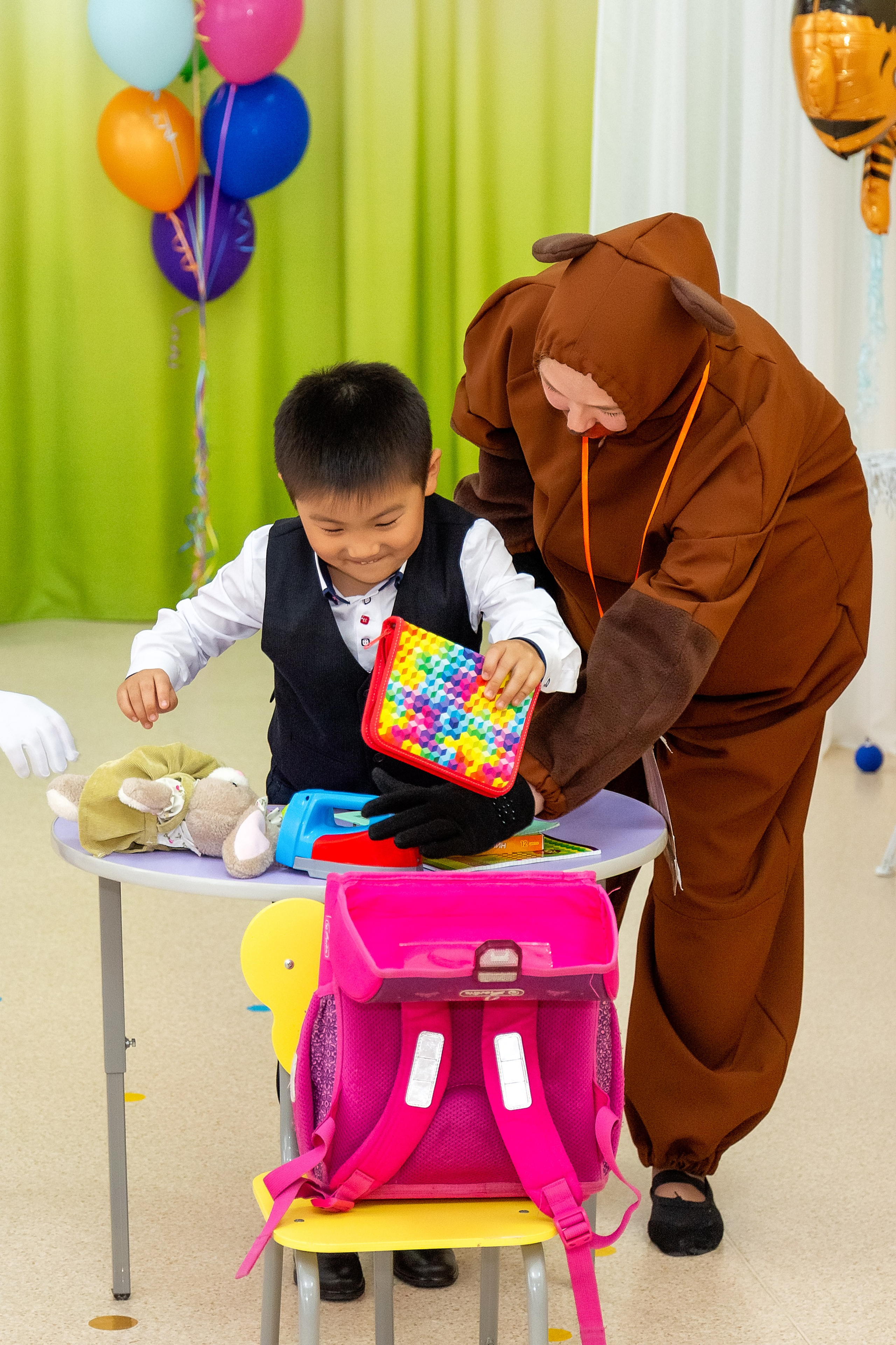 Выпускной. Детский сад «Тигрёнок». Стильный выпускной альбом Владивосток фотограф Вероника Мигачева