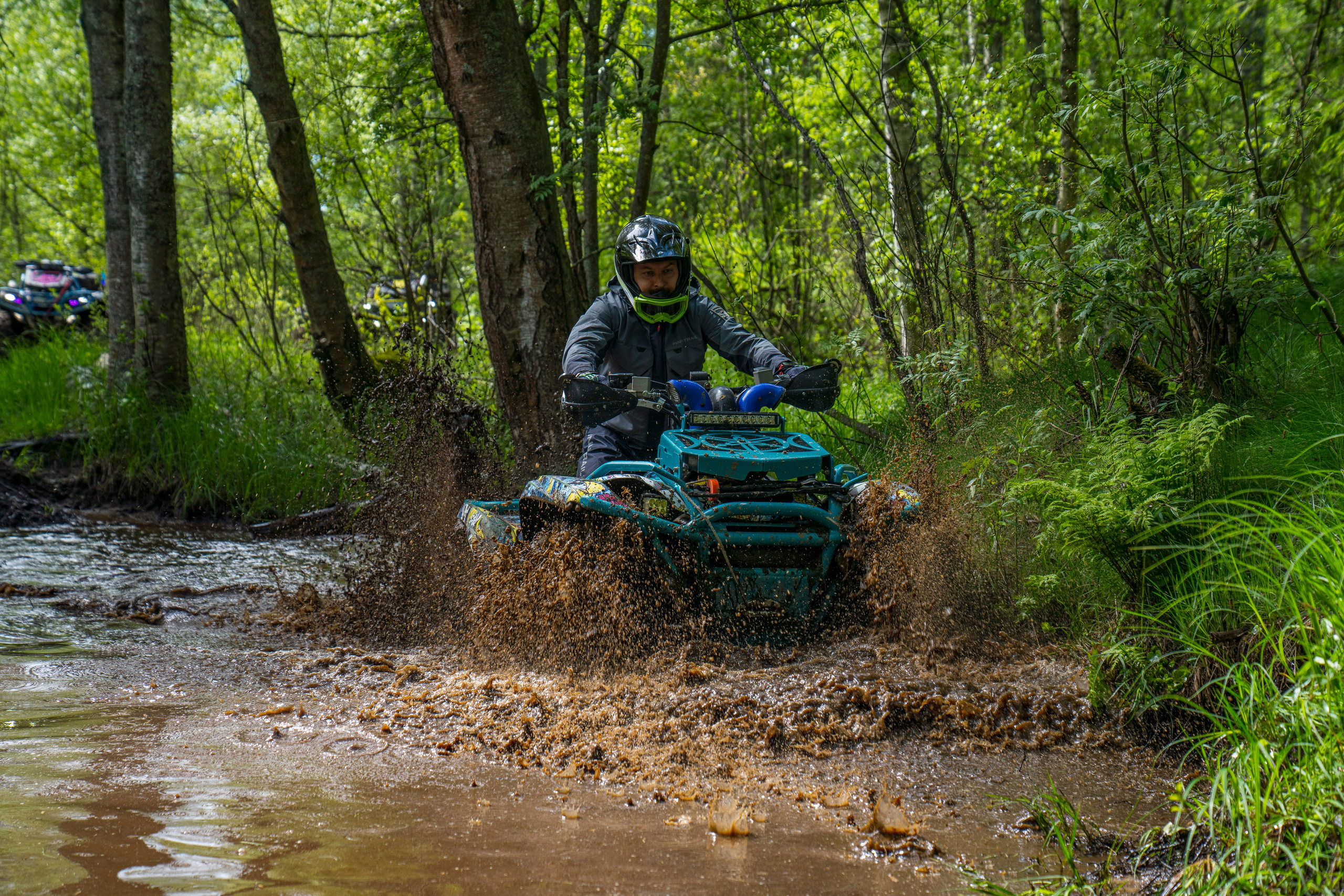 RazVolution. Графический дизайнер Илья Левченко