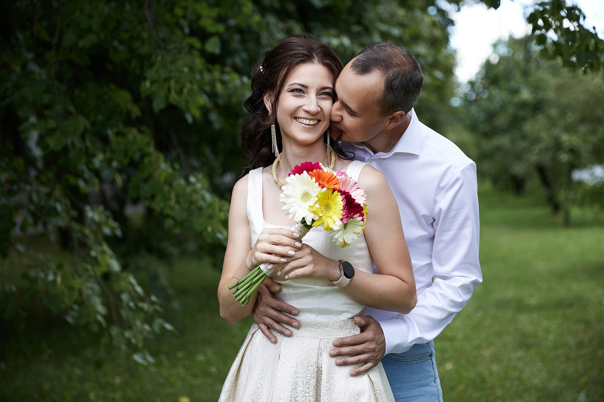 Прогулка, фотосессия жениха и невесты. Свадебная съемка. Фотограф в Москве Валерий Боцман