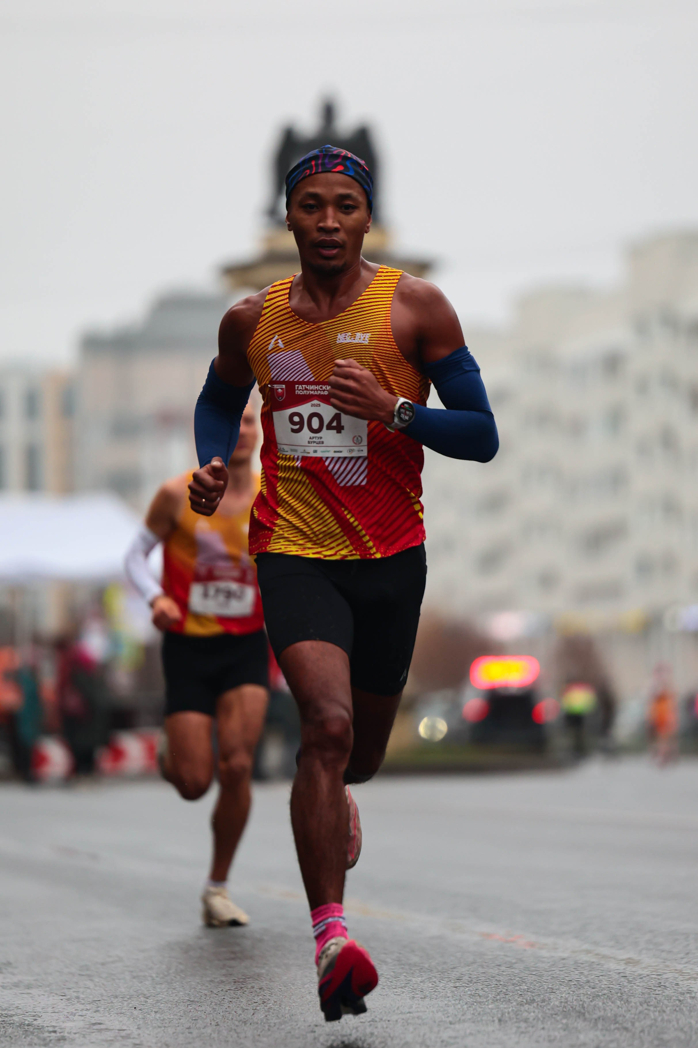 Гатчинский полумарафон 2025. Спортивный фотограф в Санкт-Петербурге Илья Vacool