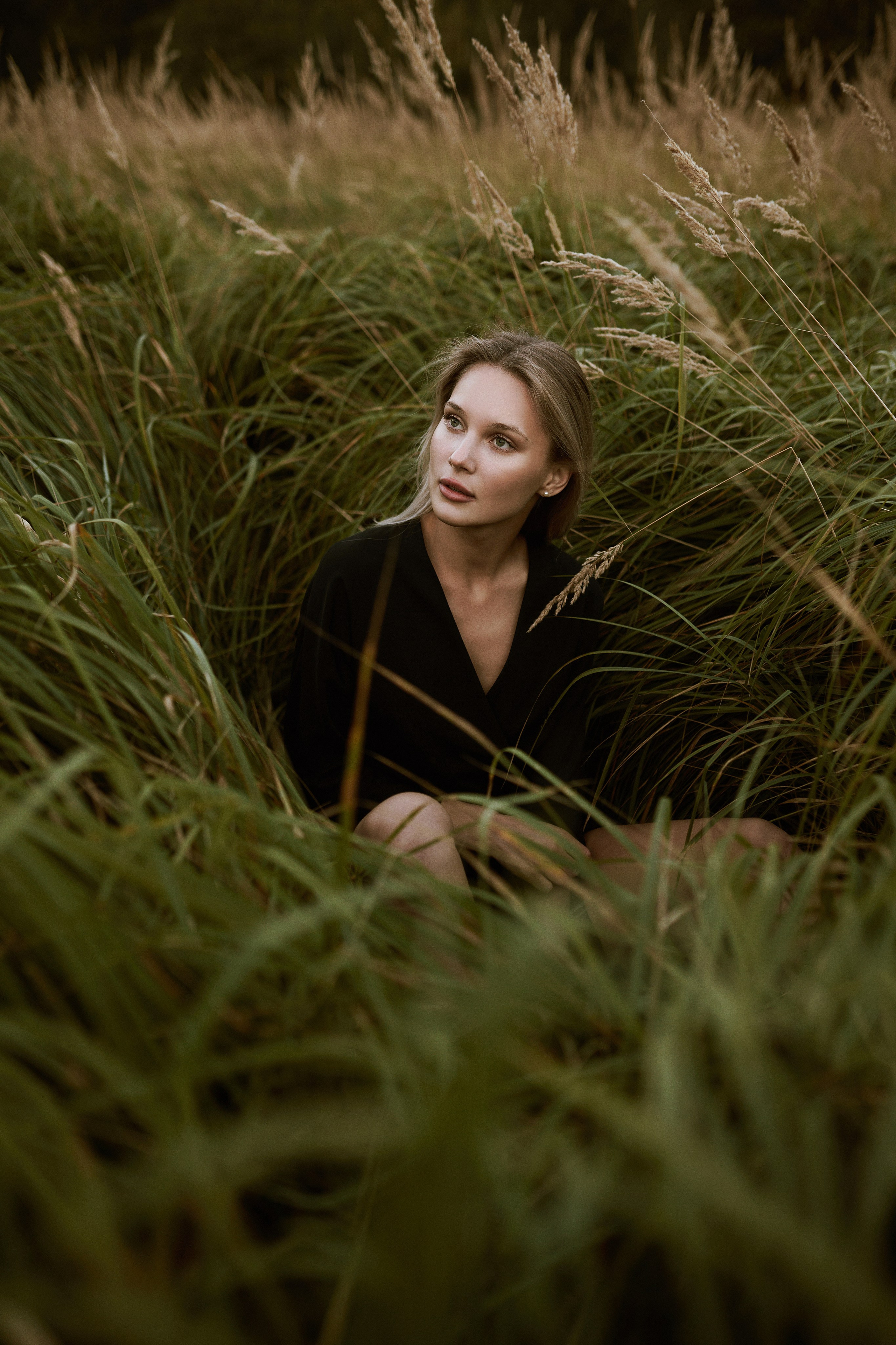 В траве. Фотограф Москва Галина Рыжкова