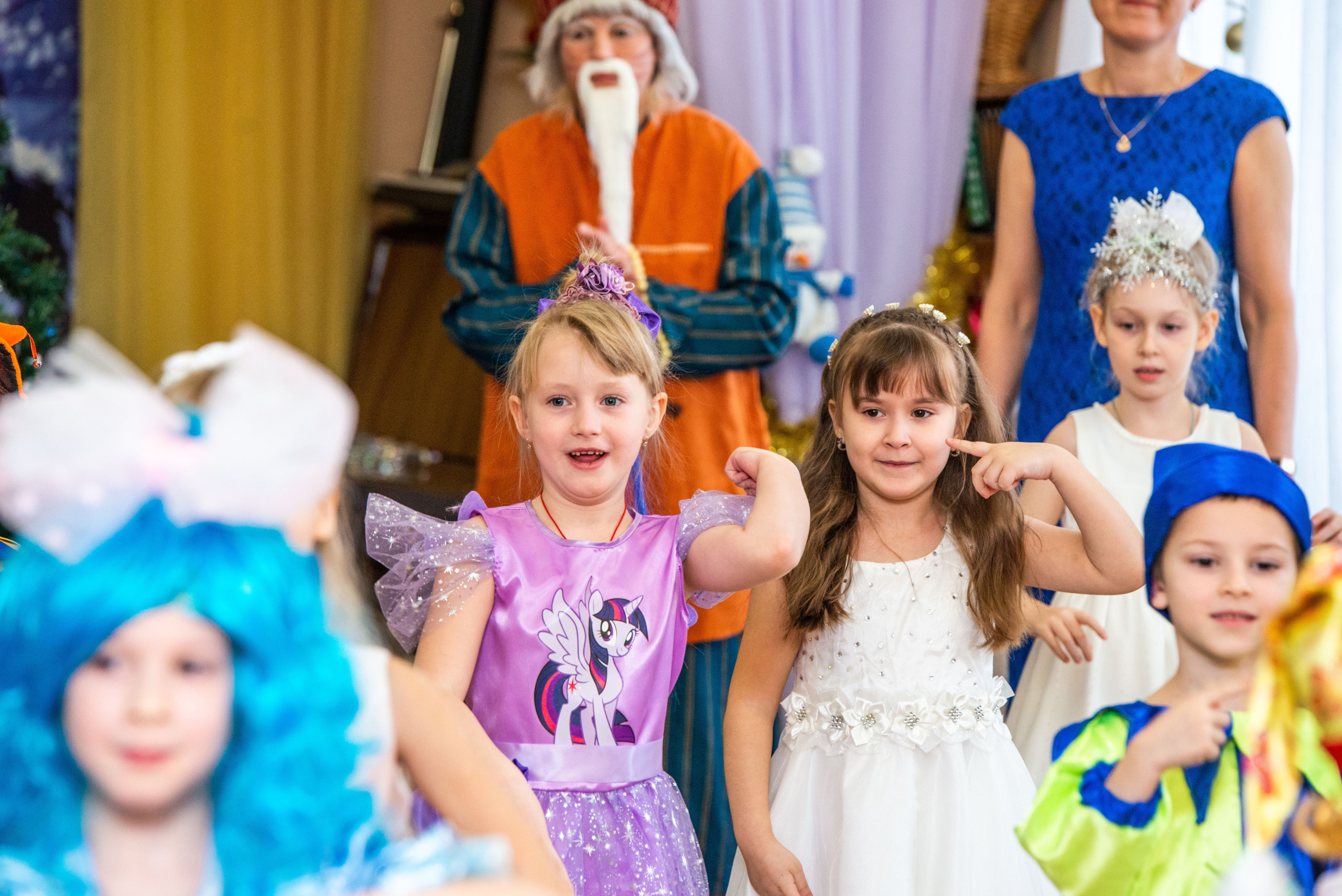 Фотографии с новогоднего утренника. Фотограф Сологуб Алексей Семенович