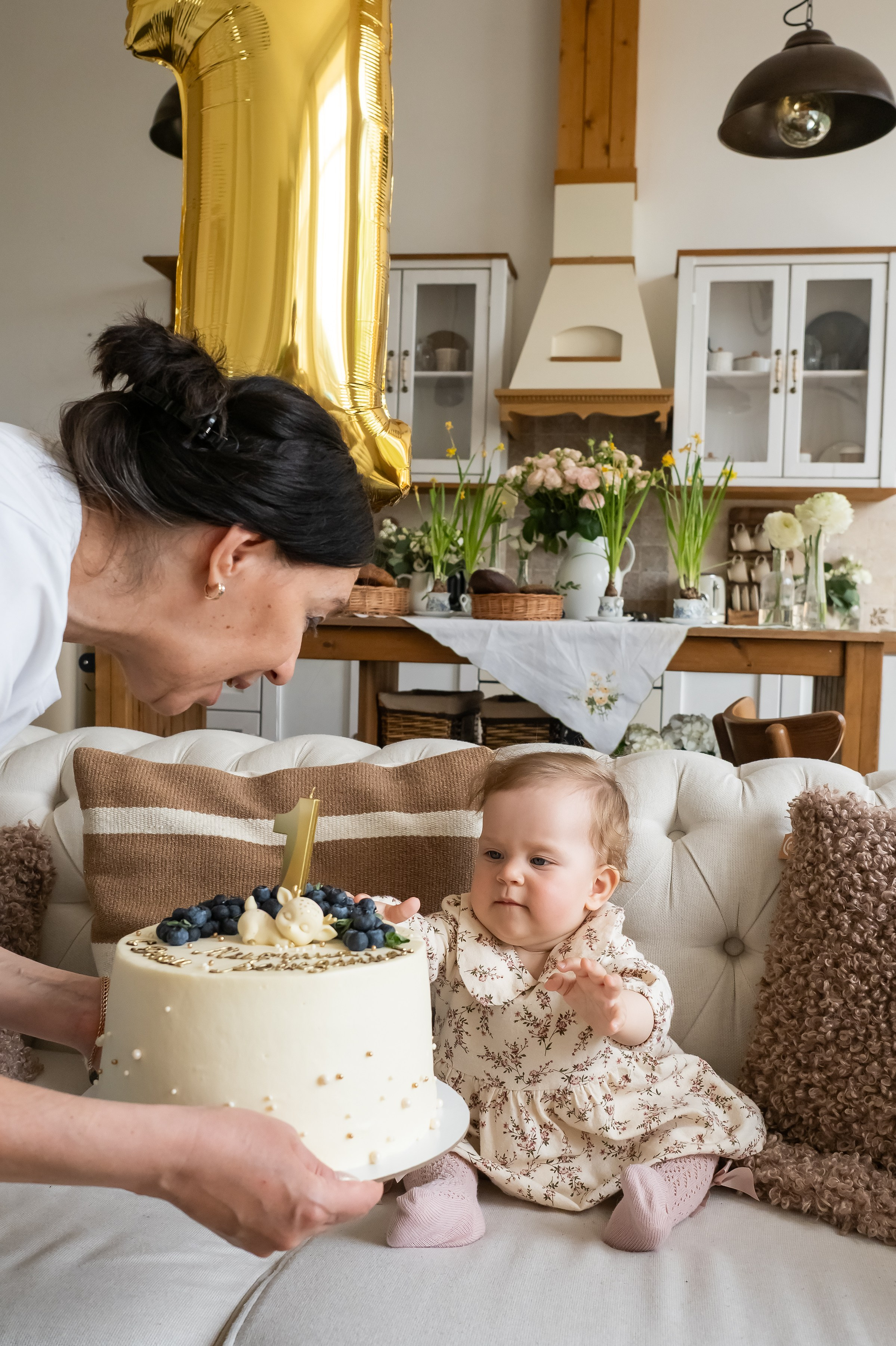 Мира 1 год. Репортажный, семейный и детский фотограф в Пензе и Заречном Арина Ермилова. Картины барельеф на заказ