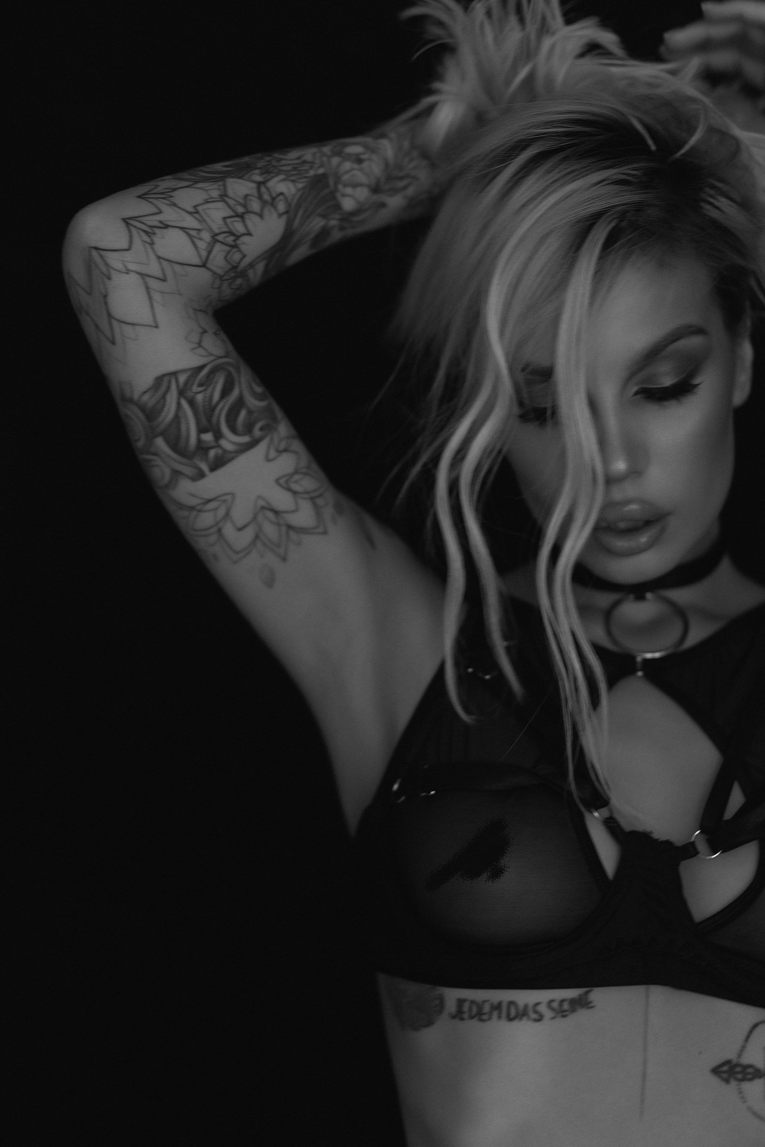 Олеся студия Нирвана. Женский фотограф в Екатеринбурге Марина Логинова