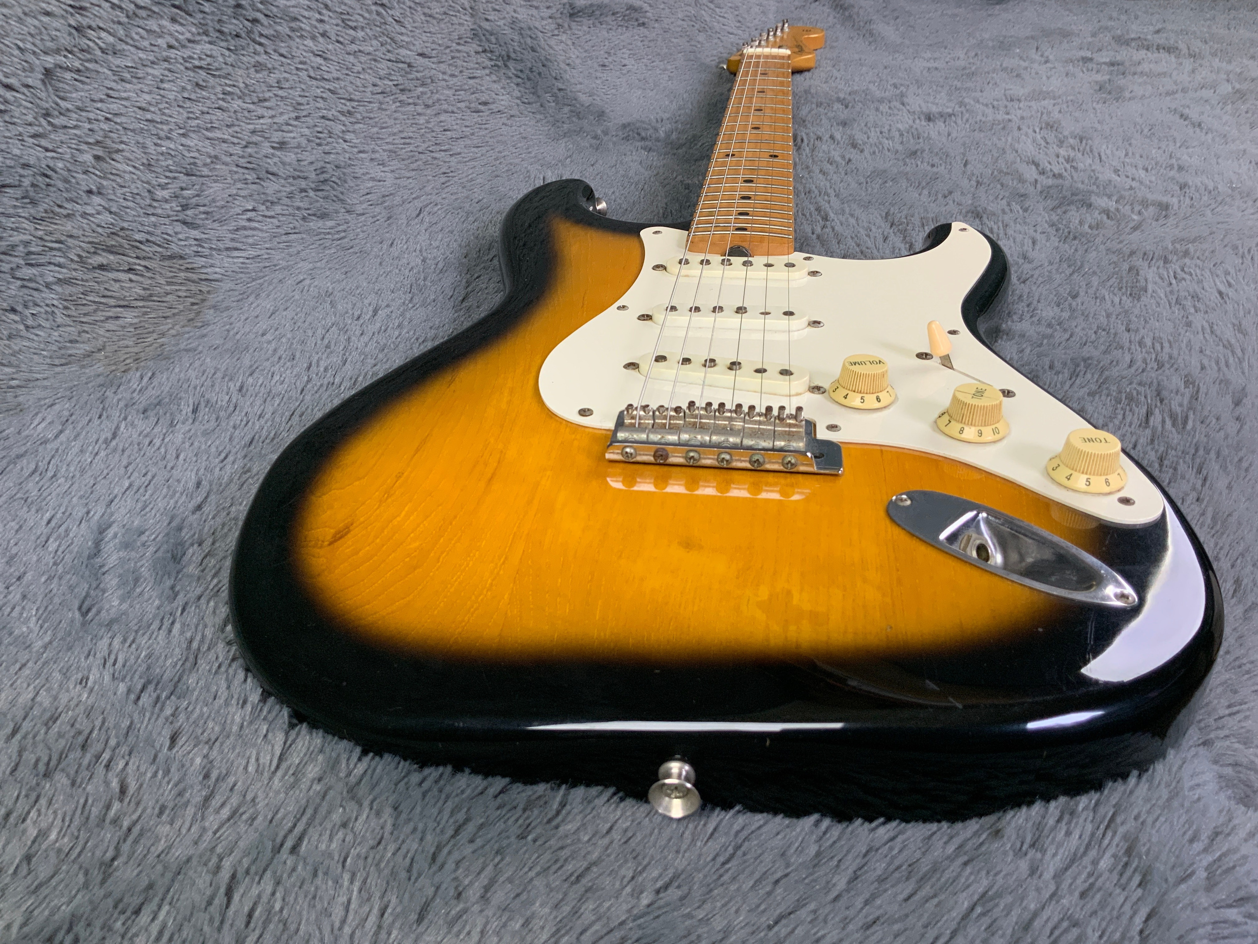 Fender Stratocaster Custom Edition ST54-75RV