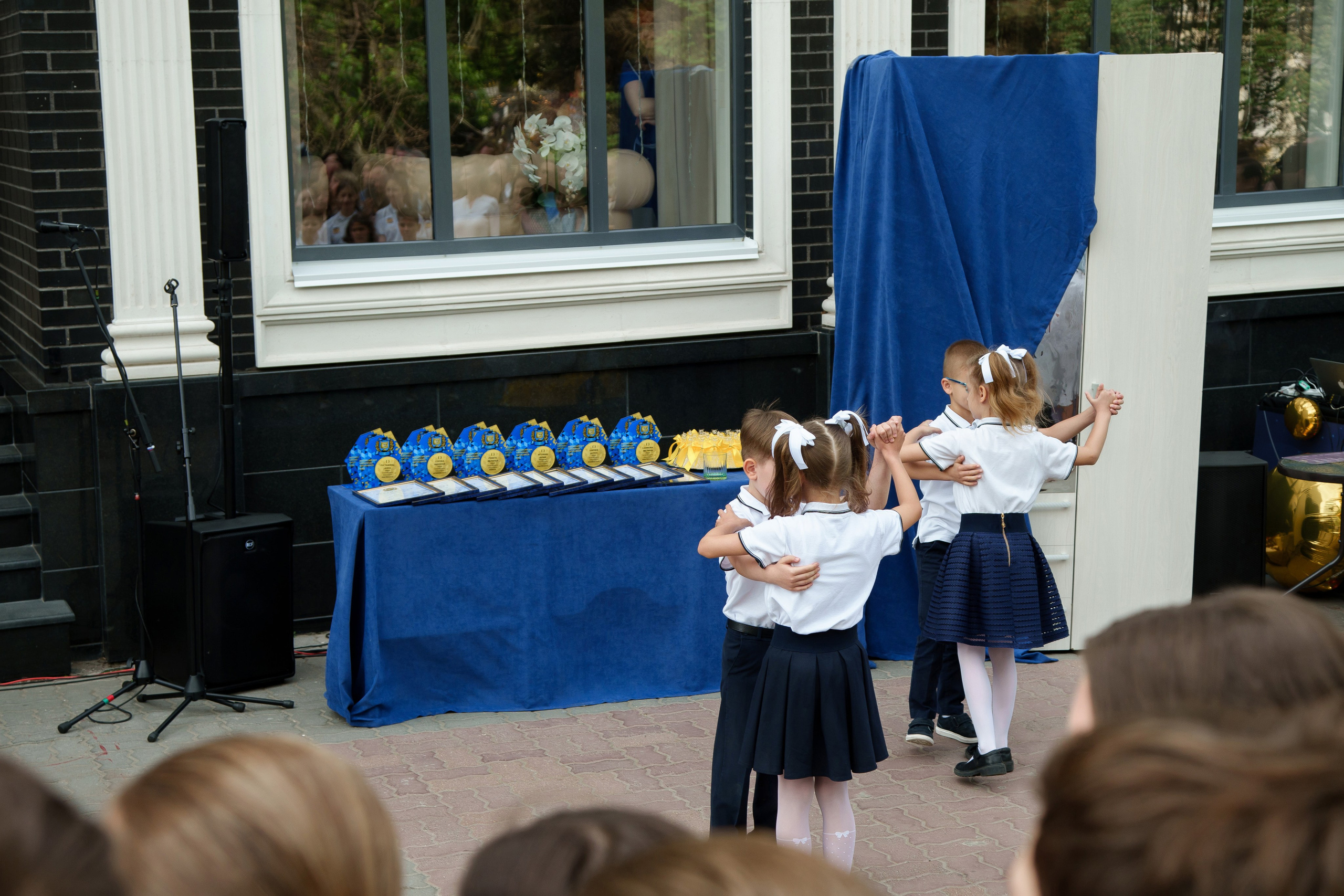 Выпускной лицей КЭО. Фотограф Олег Сотник