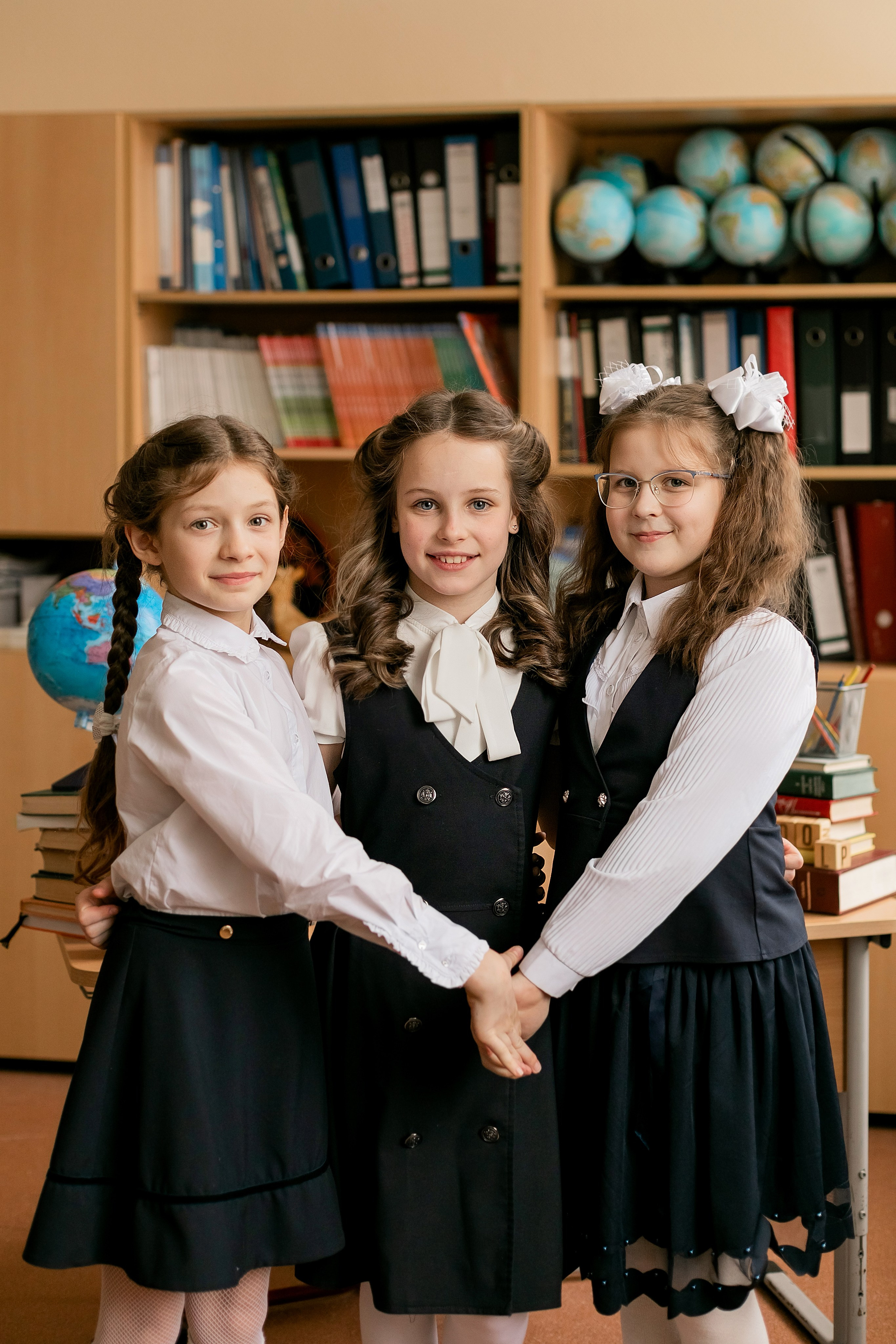 Фото дети в школе. Выпускные альбомы в Зеленограде, Москве и МО