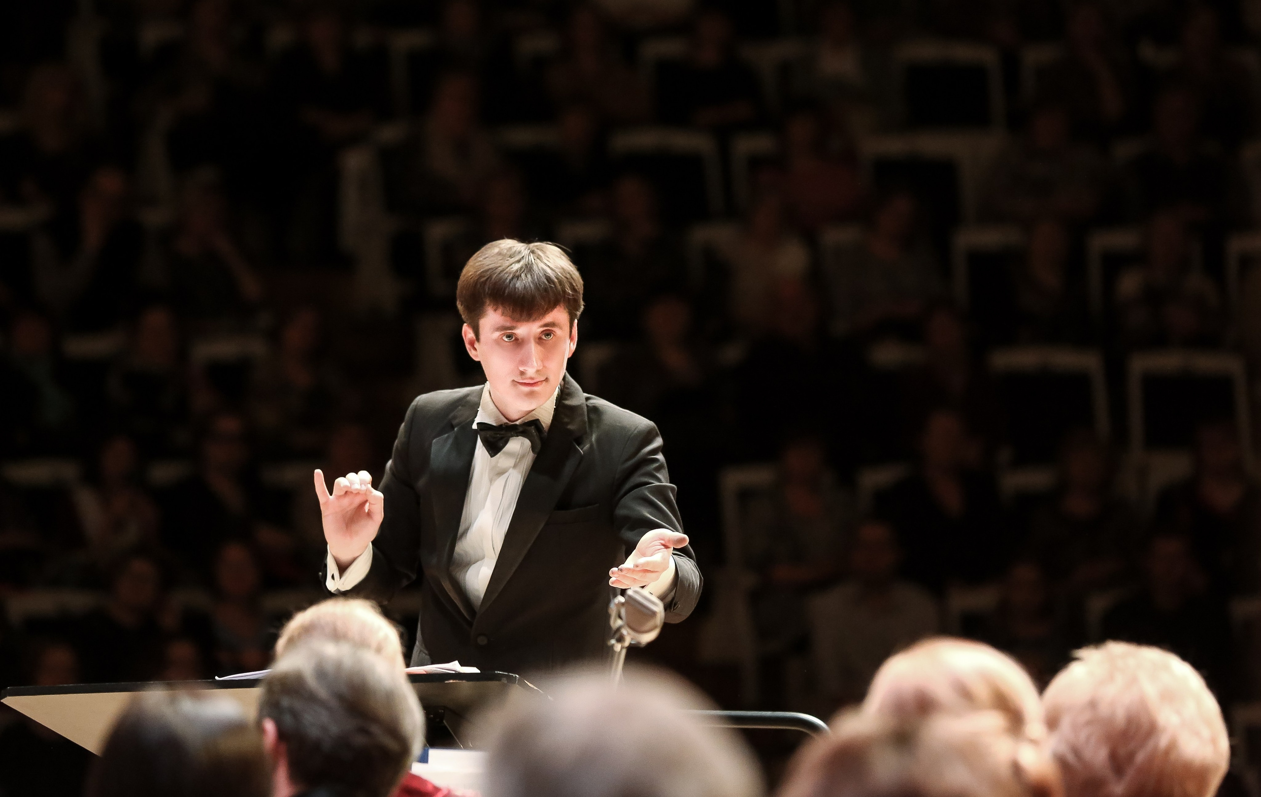 Концерт «Один виток вокруг планеты» ко Дню космонавтики. Дарья Письменюк / Darya Leitstern — фотограф, музыкант, журналист, путешественник