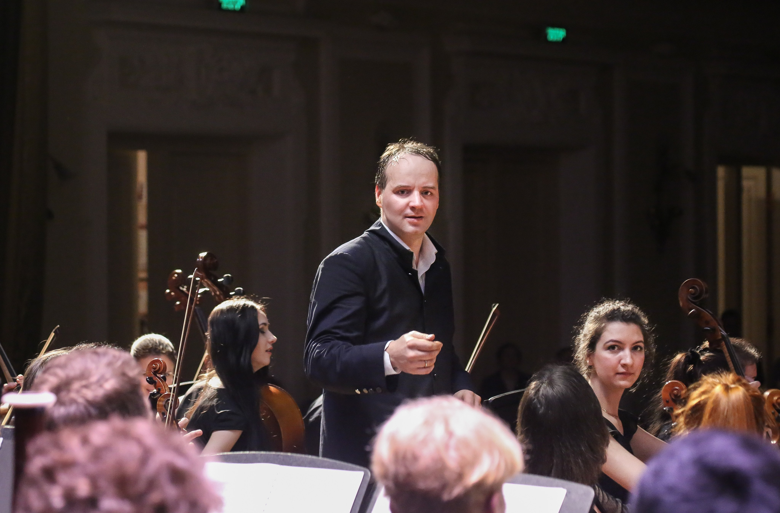 Битва титанов в Московской консерватории. Дарья Письменюк / Darya Leitstern — фотограф, музыкант, журналист, путешественник