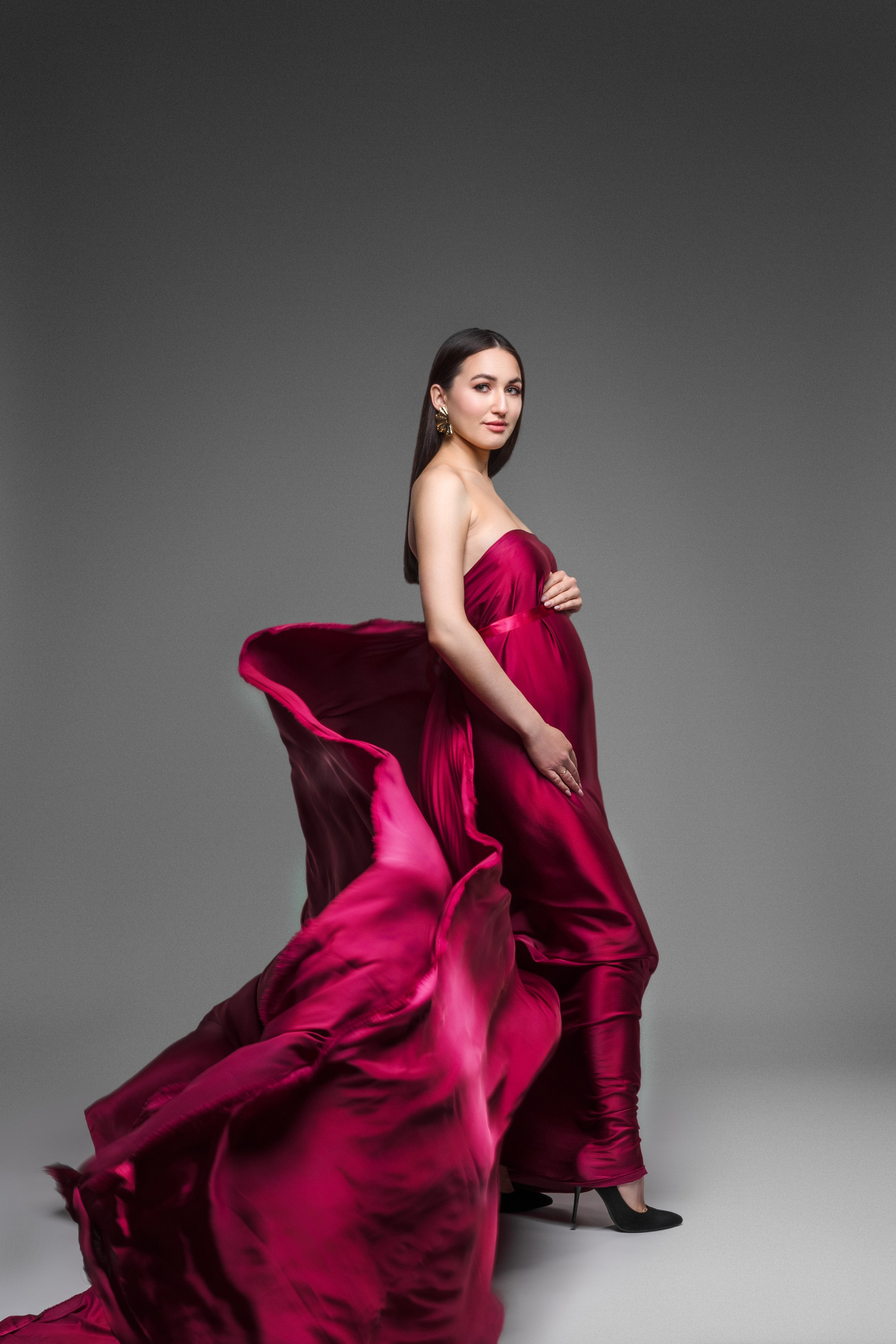 Беременность. Индивидуальные, семейные, студийные съемки в Серпухове и за пределами