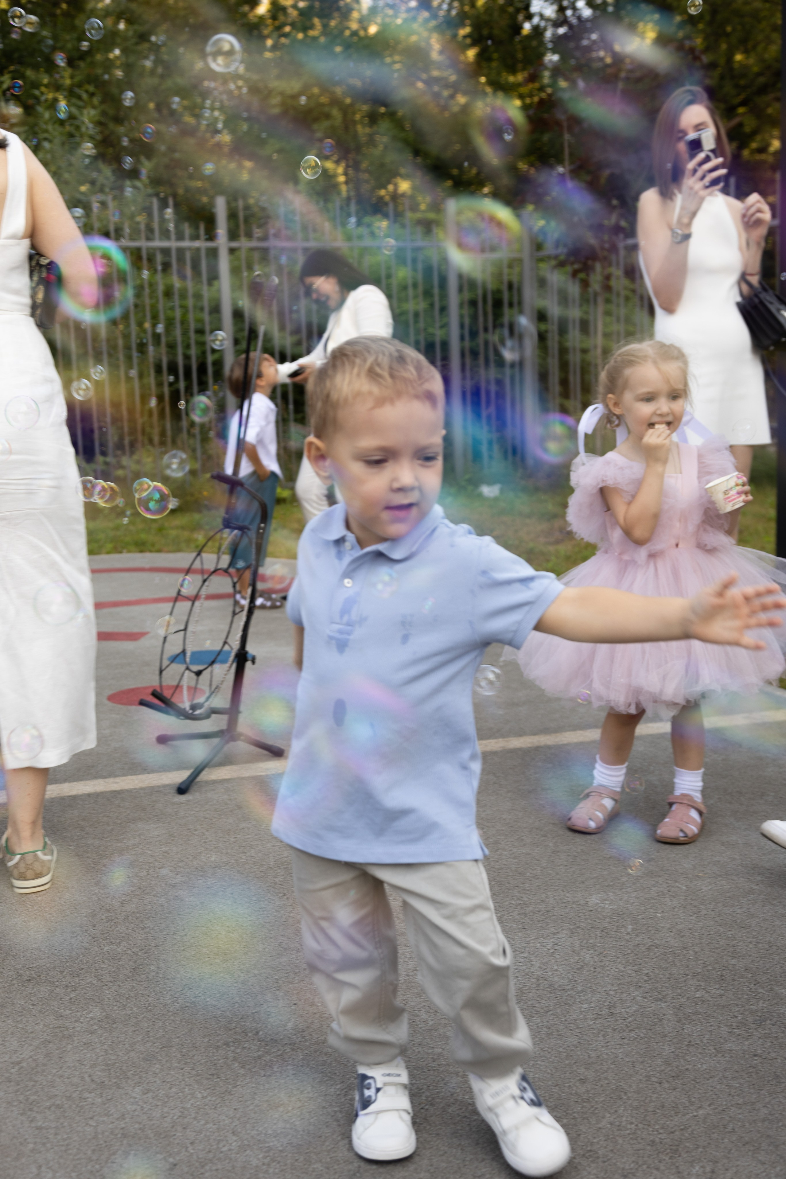 2 -го Сентября RYBAKOV PLYSCHOOL. Портретный Студийный и уличный фотограф Москва. Индивидуальные, Семейные, Беременность, Будуар, Каталог, контент съемки для блога и бизнеса