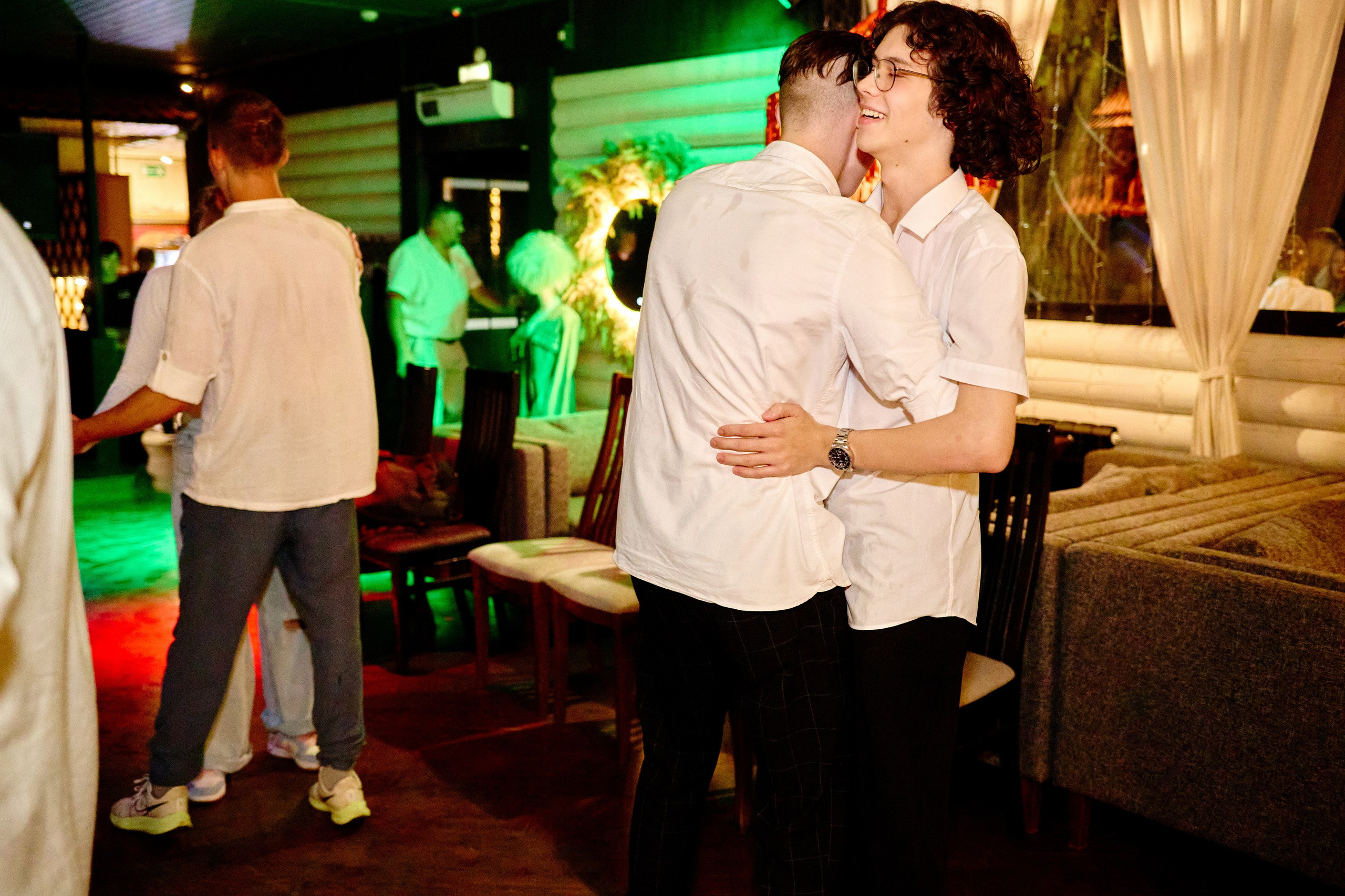 Выпускной 35 Сош. Фотограф Выпускные альбомы Таганрог Сергей Коробченко