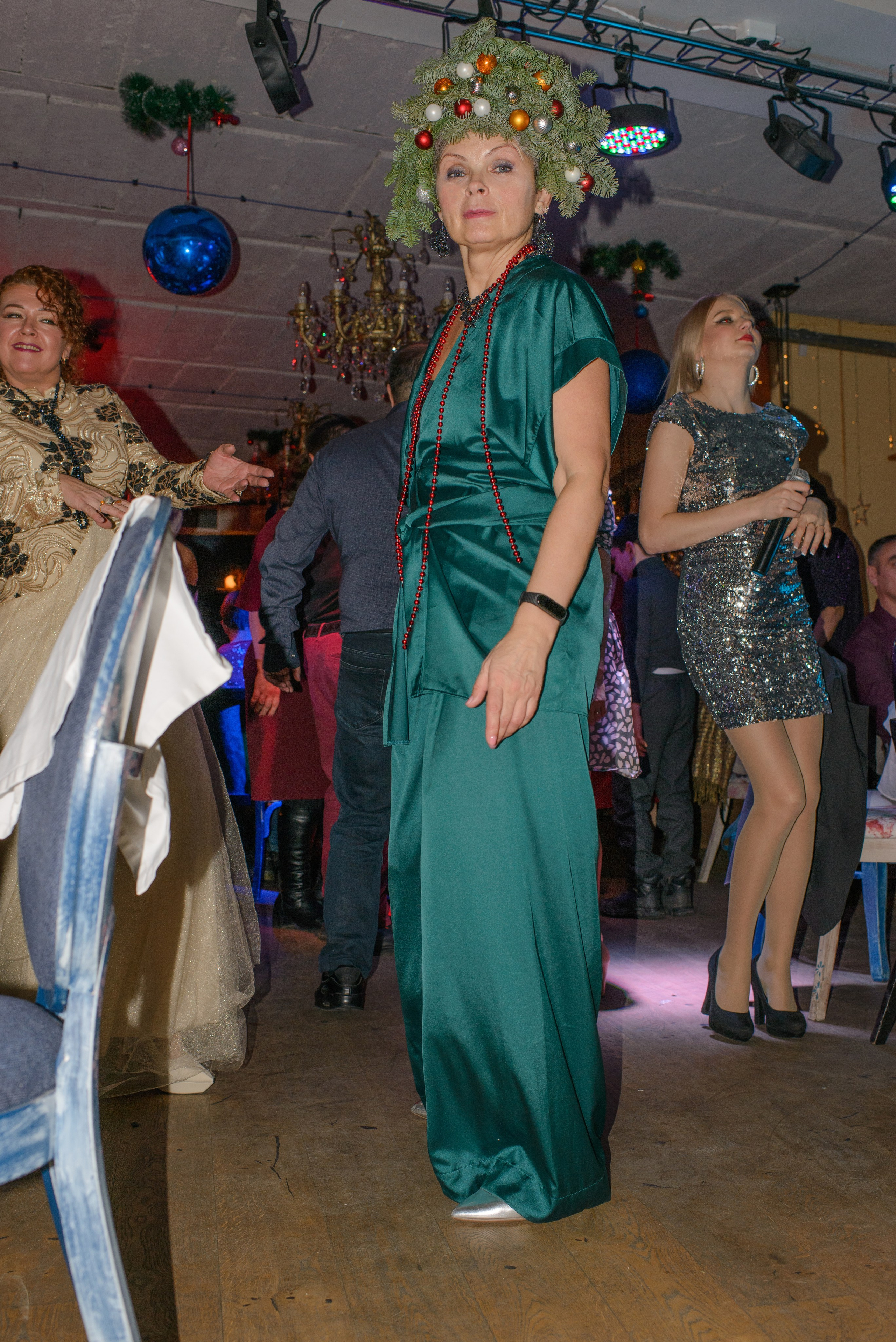 Фотосъёмка новогодней вечеринки. Организация и проведение фотосъемок в Санкт-Петербурге. Фотограф Смирягин Илья