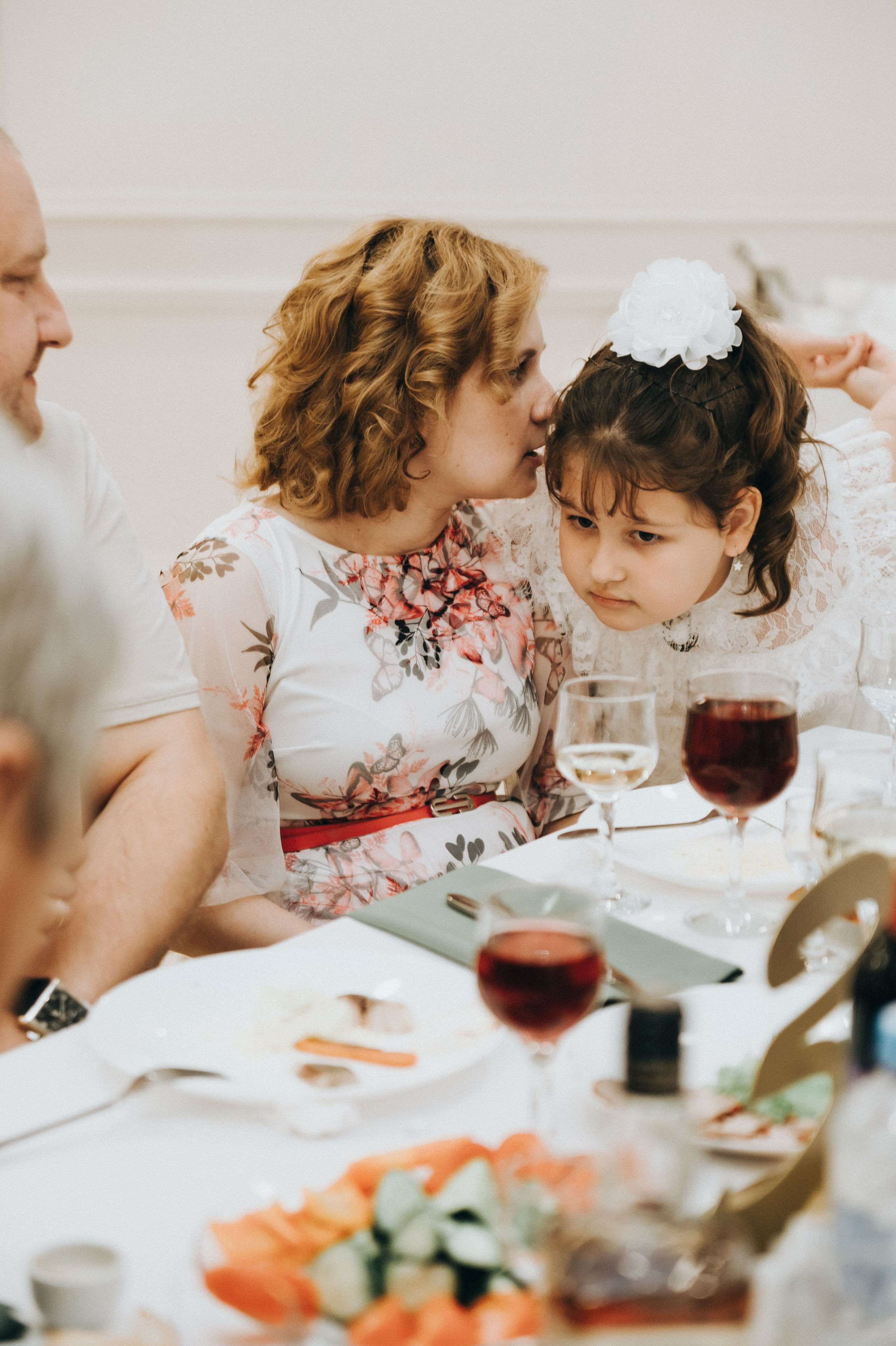 Свадебные фотографии. Фотограф в Барнауле Дарья Бутурлакина. Люби.Цени.Касайся