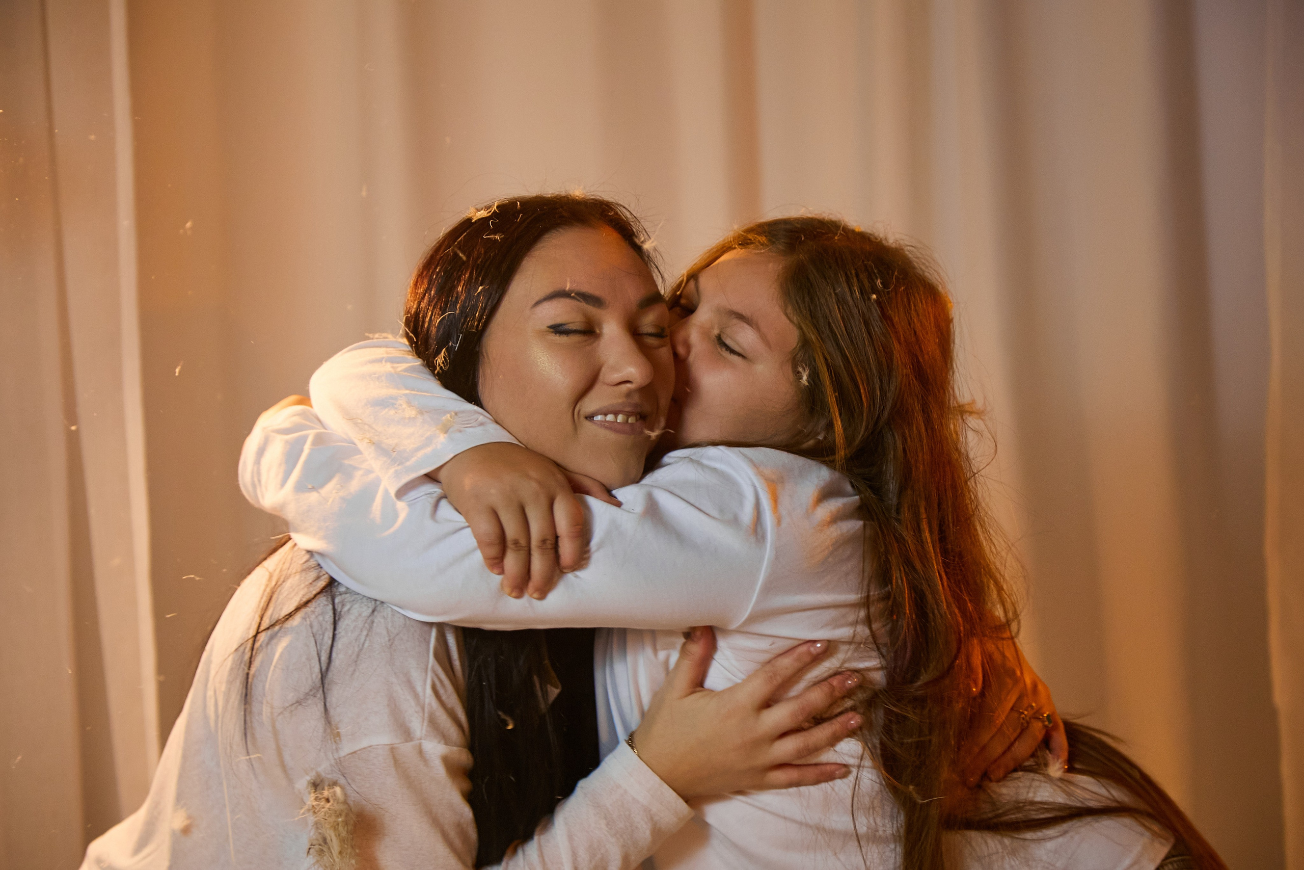 «Бой подушками». Свадебный и креативный фотограф в ЮФО и МСК