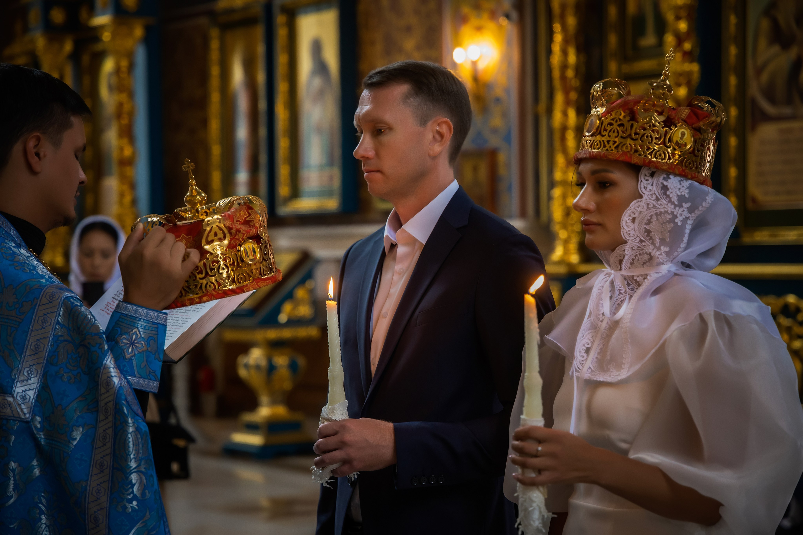 В Храме. Семейный и Свадебный фотограф в Астане Александр Астапов