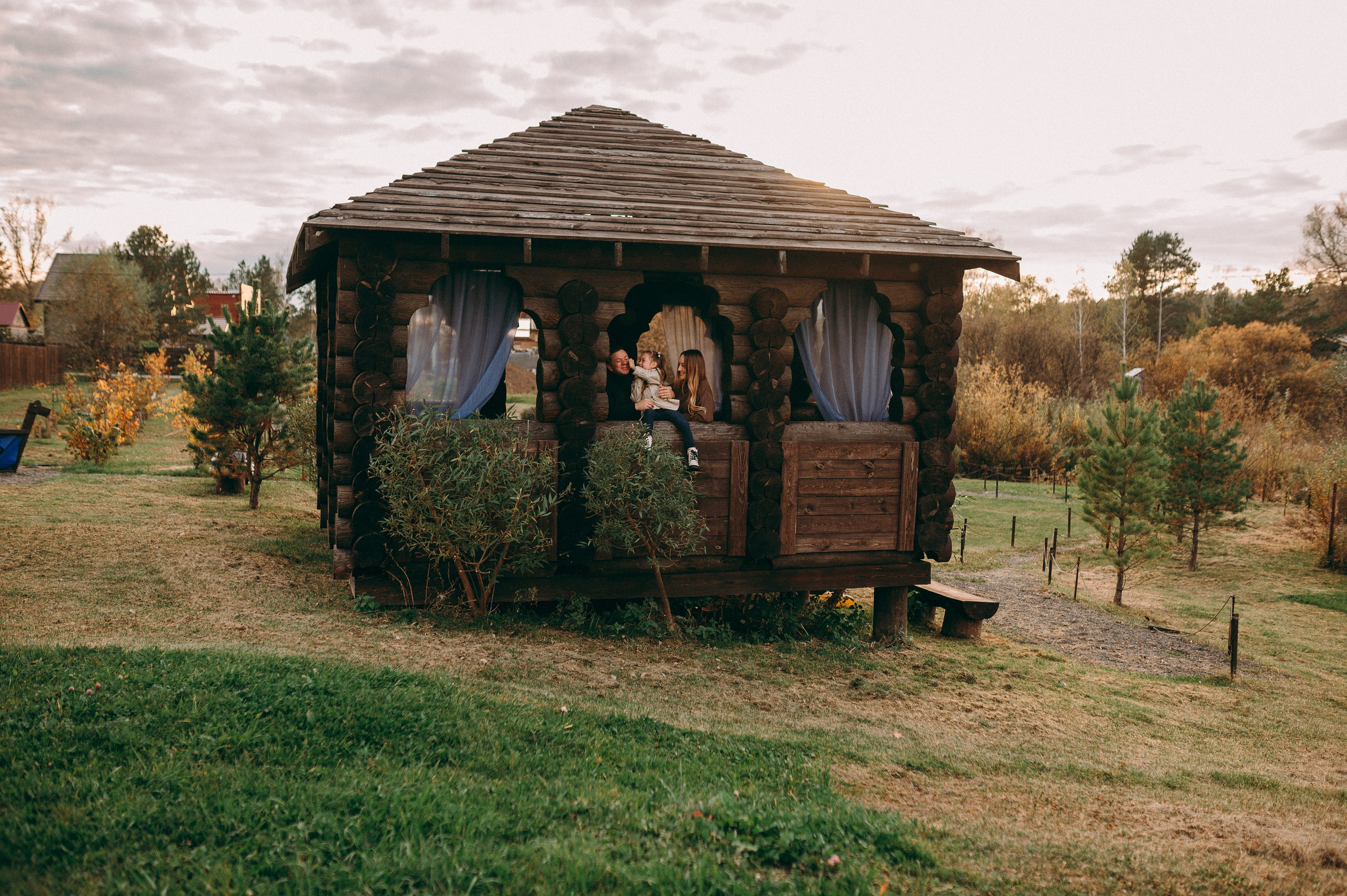 Лаки парк семейные осень. Фотограф в Болгарии. Фотограф в Созополе