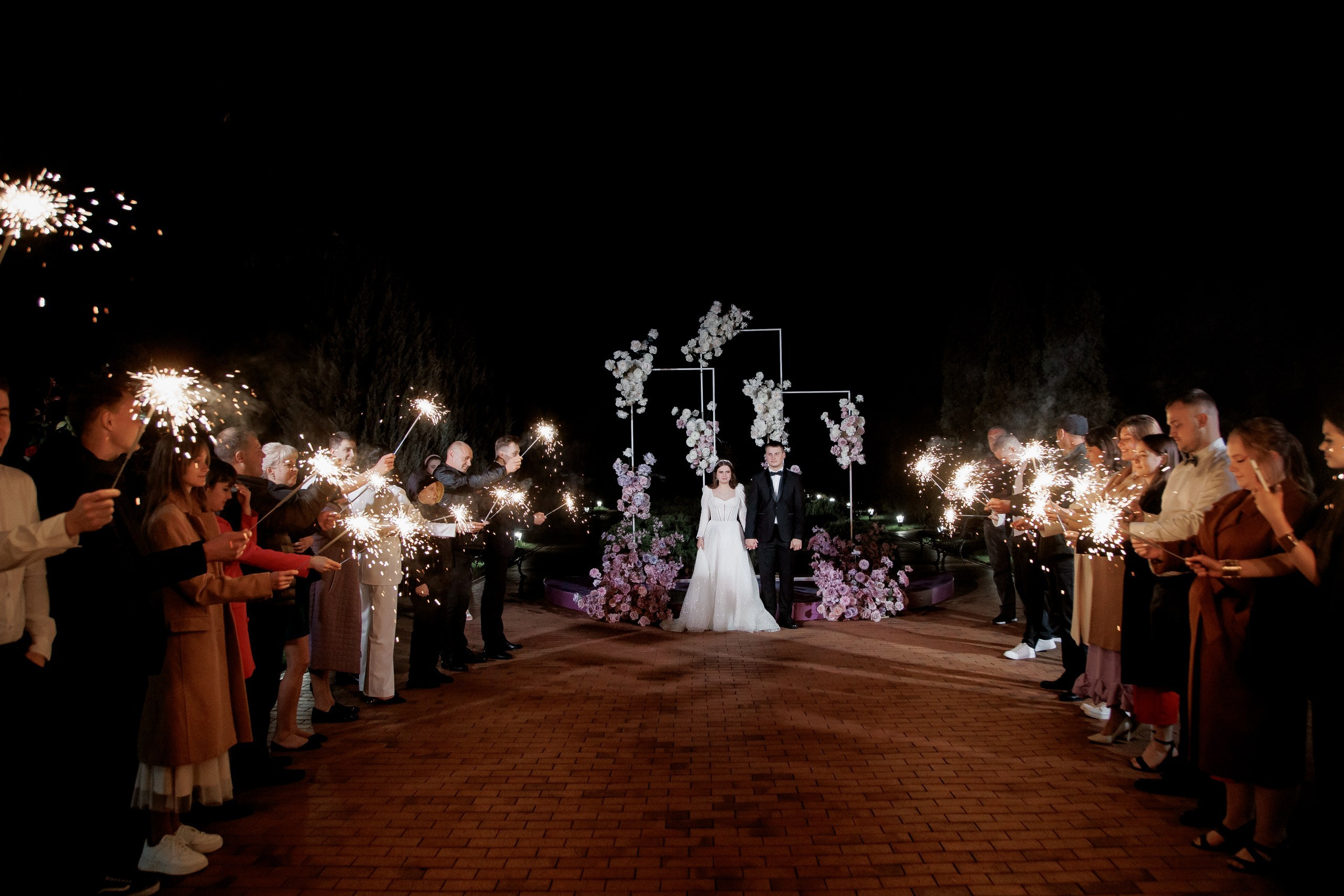 Свадебная фотосессия Ростов. Студия событий ДЕЙЗИ. Организация мероприятий. Свадебное агентство в Ростове-на-Дону. Свадебный организатор. Организация свадьбы под ключ