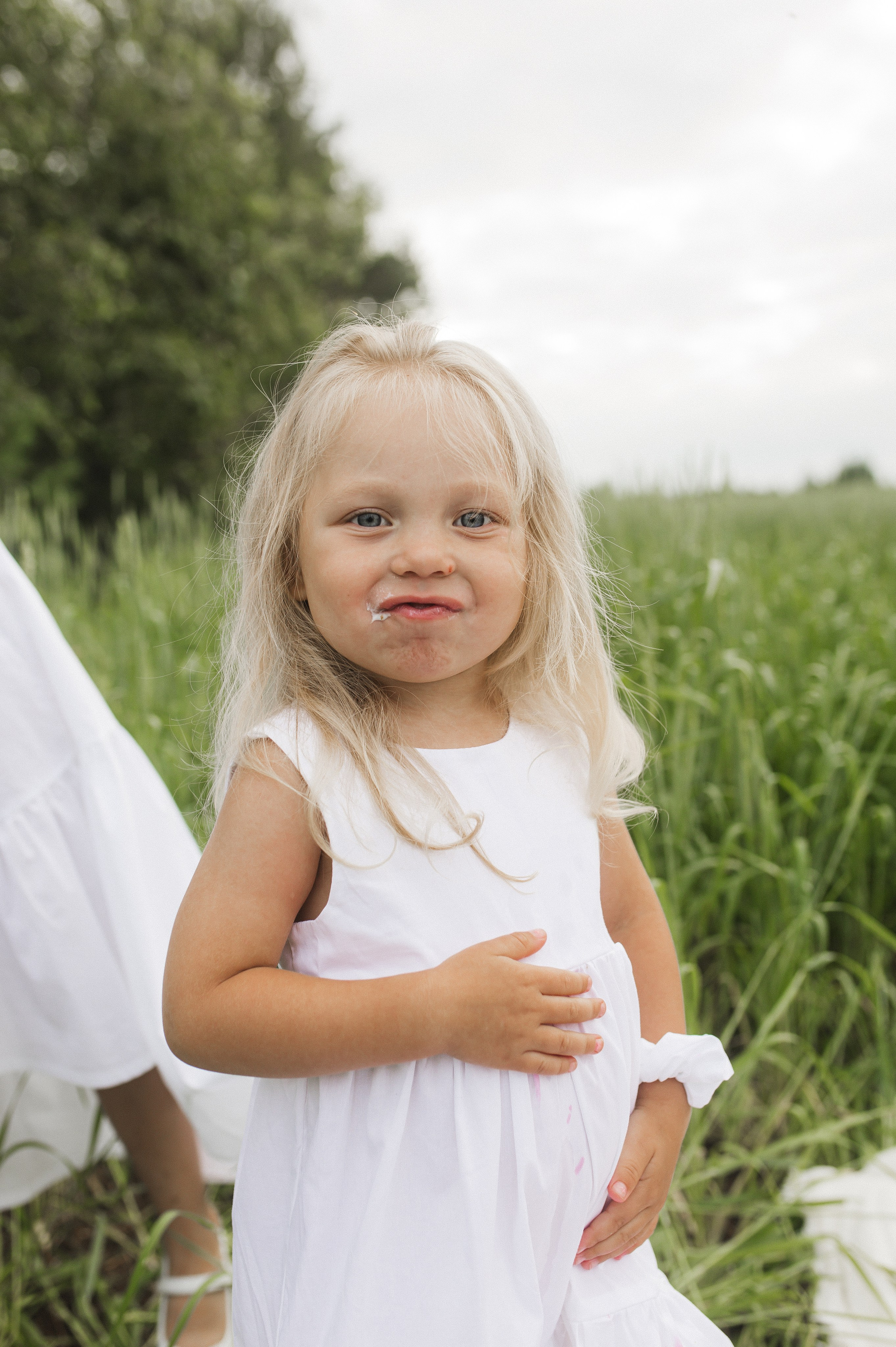 Маша и Миша и их веселая компания (пикник в поле). Семейный и свадебный фотограф в Екатеринбурге Орлова Ирина
