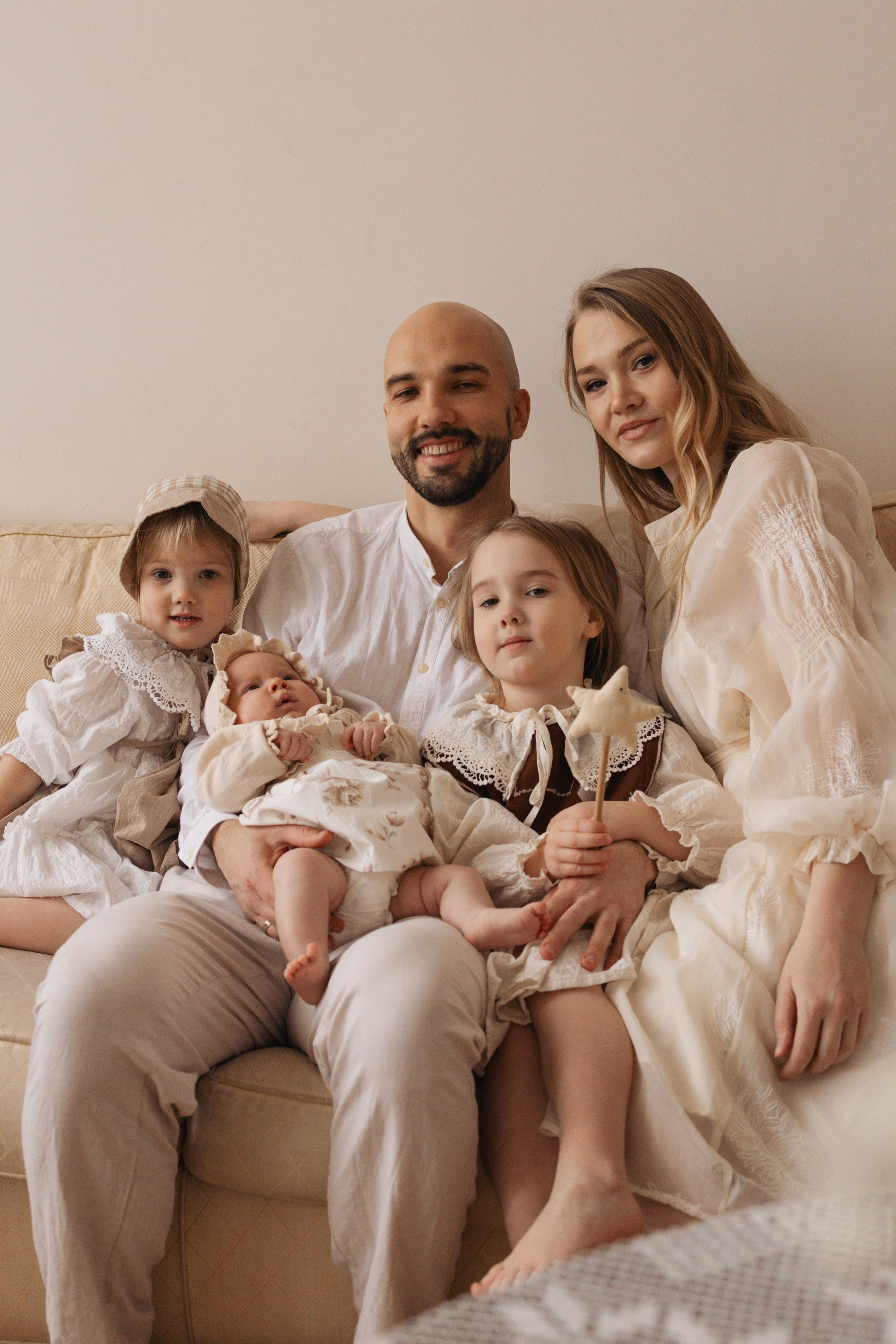 Семейная фотосессия дома с двумя детьми — Кристина Филимонова