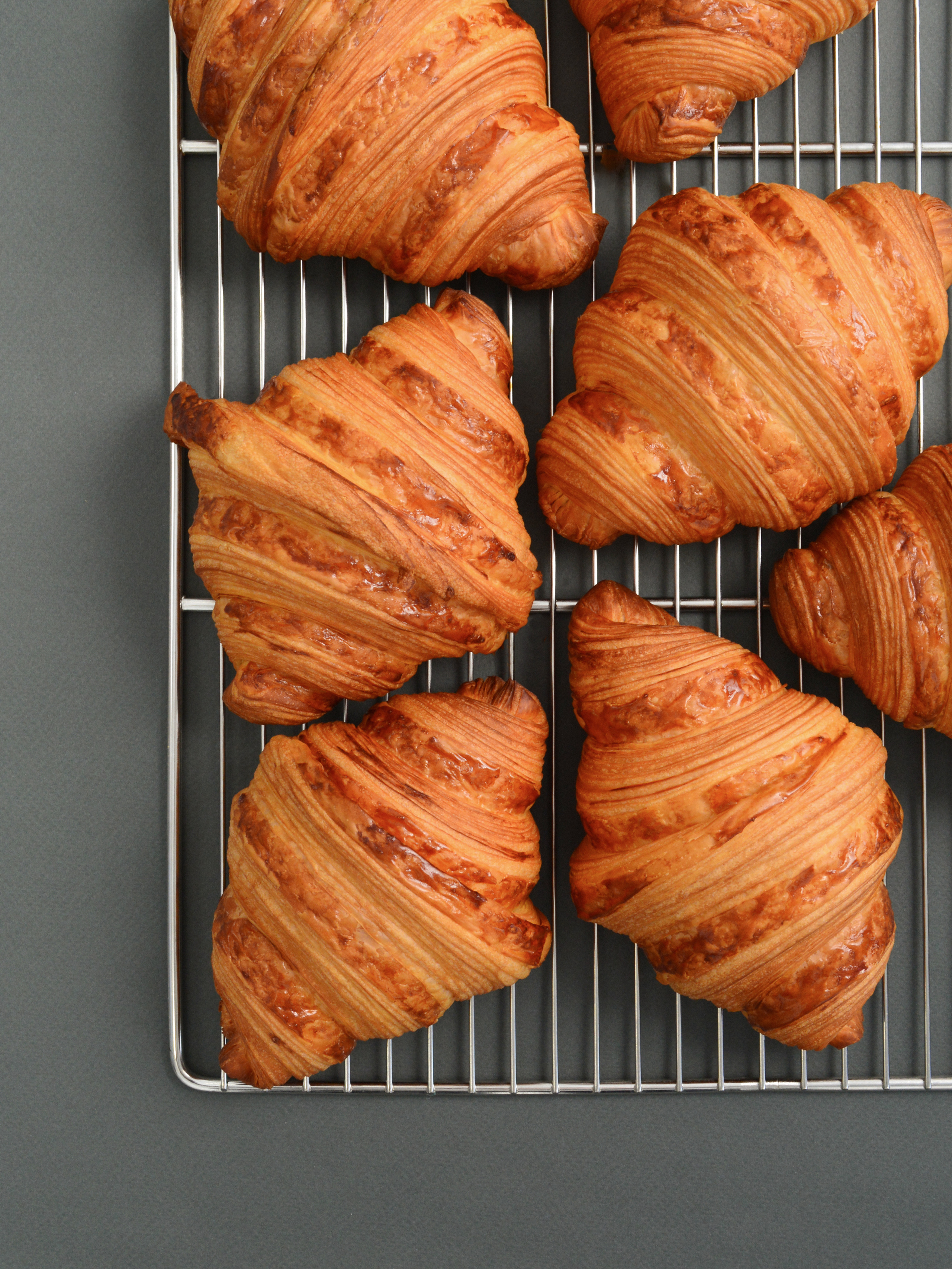 DEQUFO. Предметный фотограф в Москве Софья Боргардт