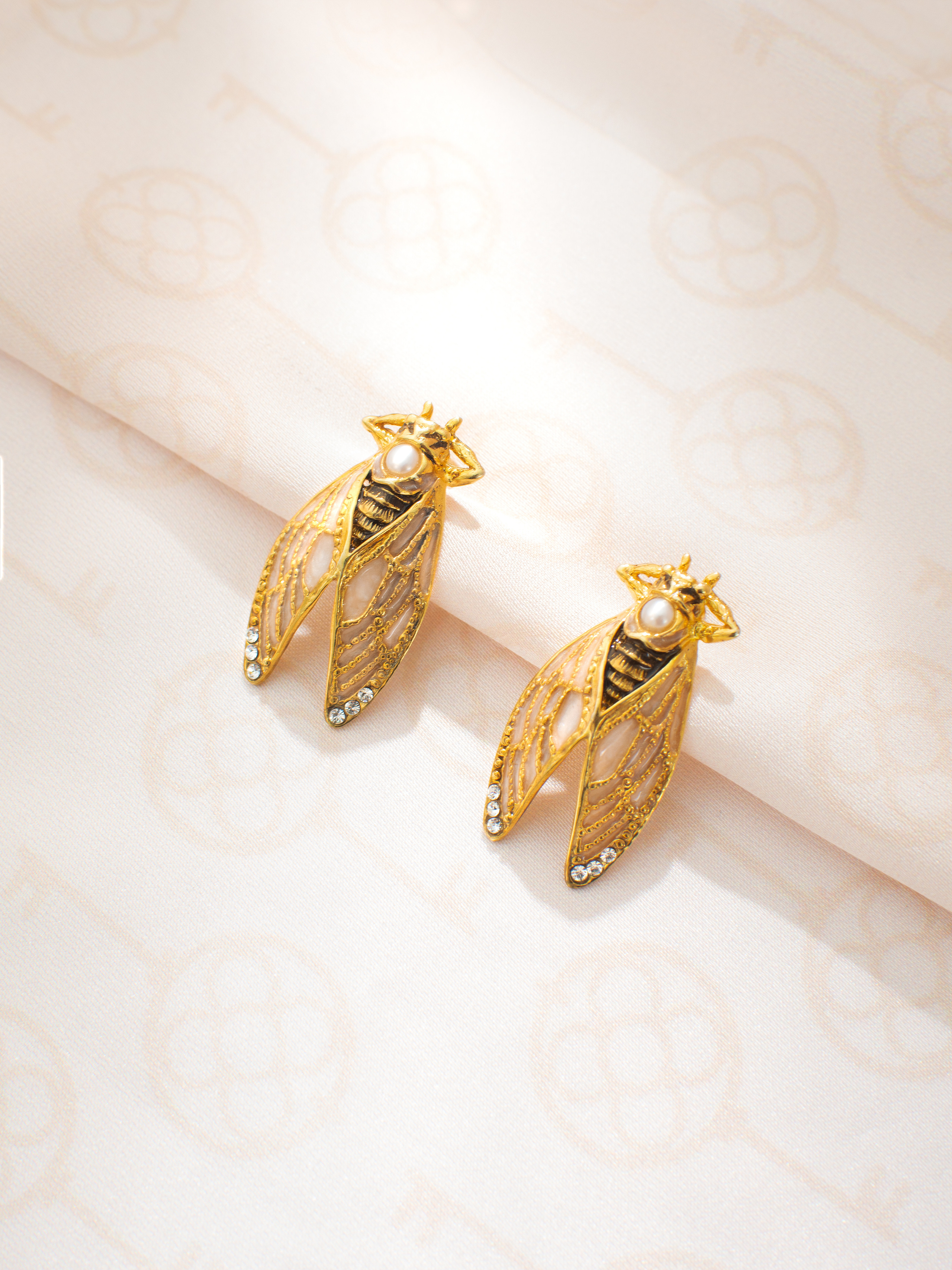 Ювелирный Салон «Сокровища». Предметный фотограф в Москве Софья Боргардт