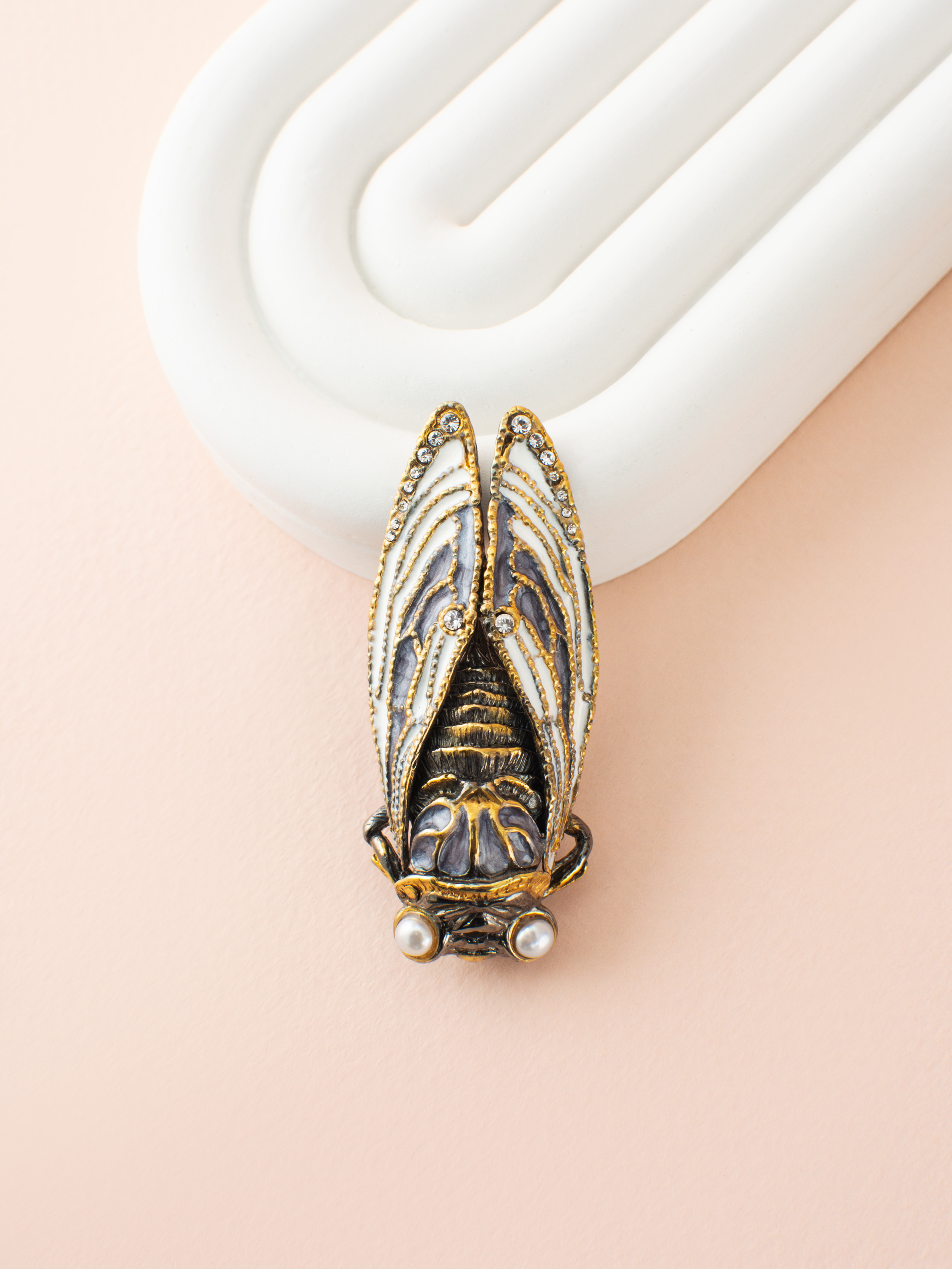 Ювелирный Салон «Сокровища». Предметный фотограф в Москве Софья Боргардт