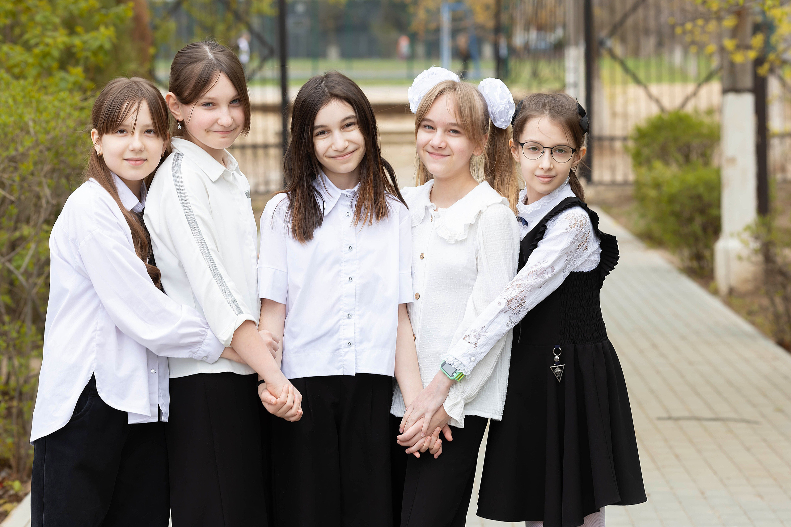 Фотосессия на улице 4 класс. Семейный и детский фотограф в Волгограде Серкибаева Ирина