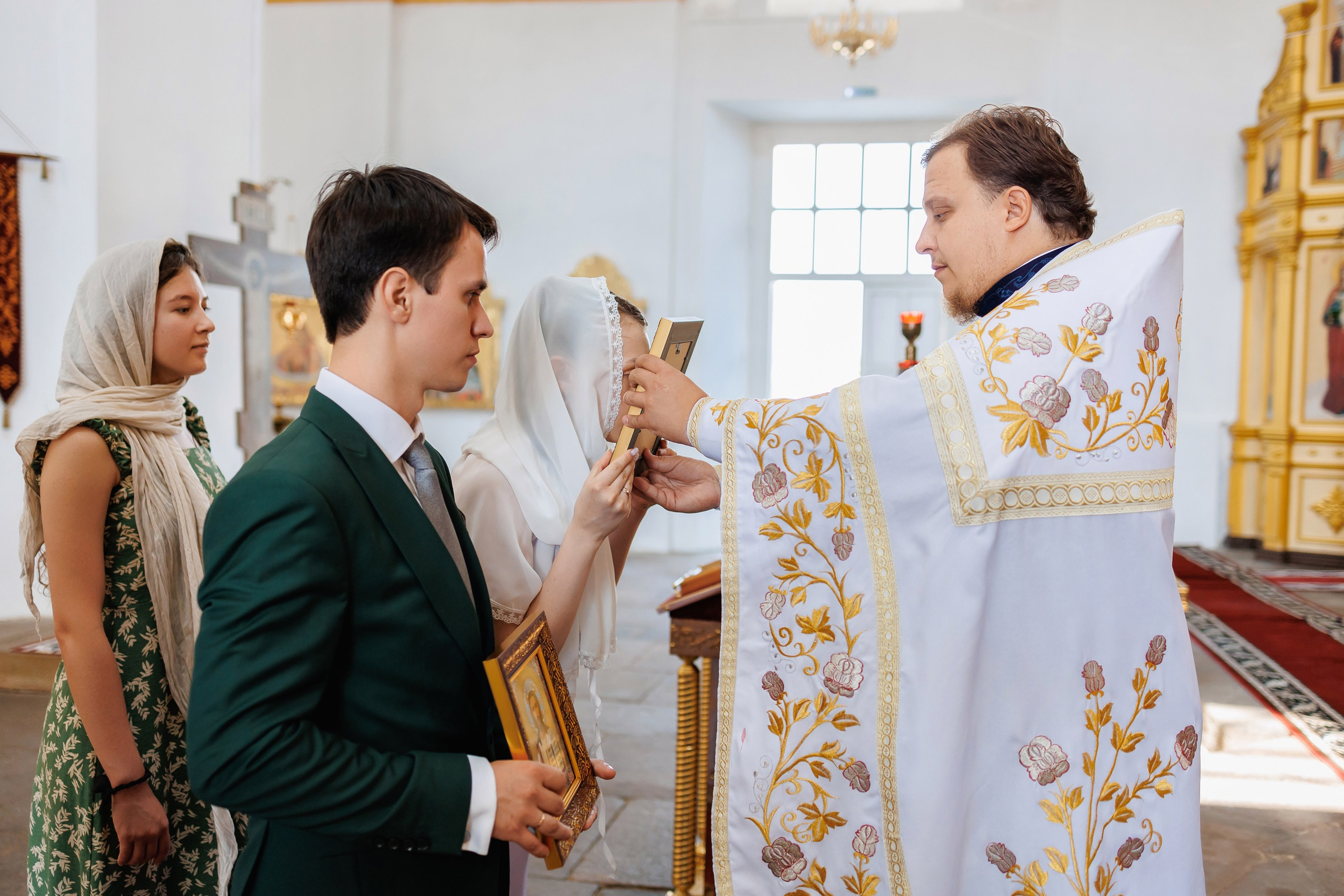 Илья и Алина (венчание). ФОТОГРАФ Ярослав Желваков Каменск-Шахтинский