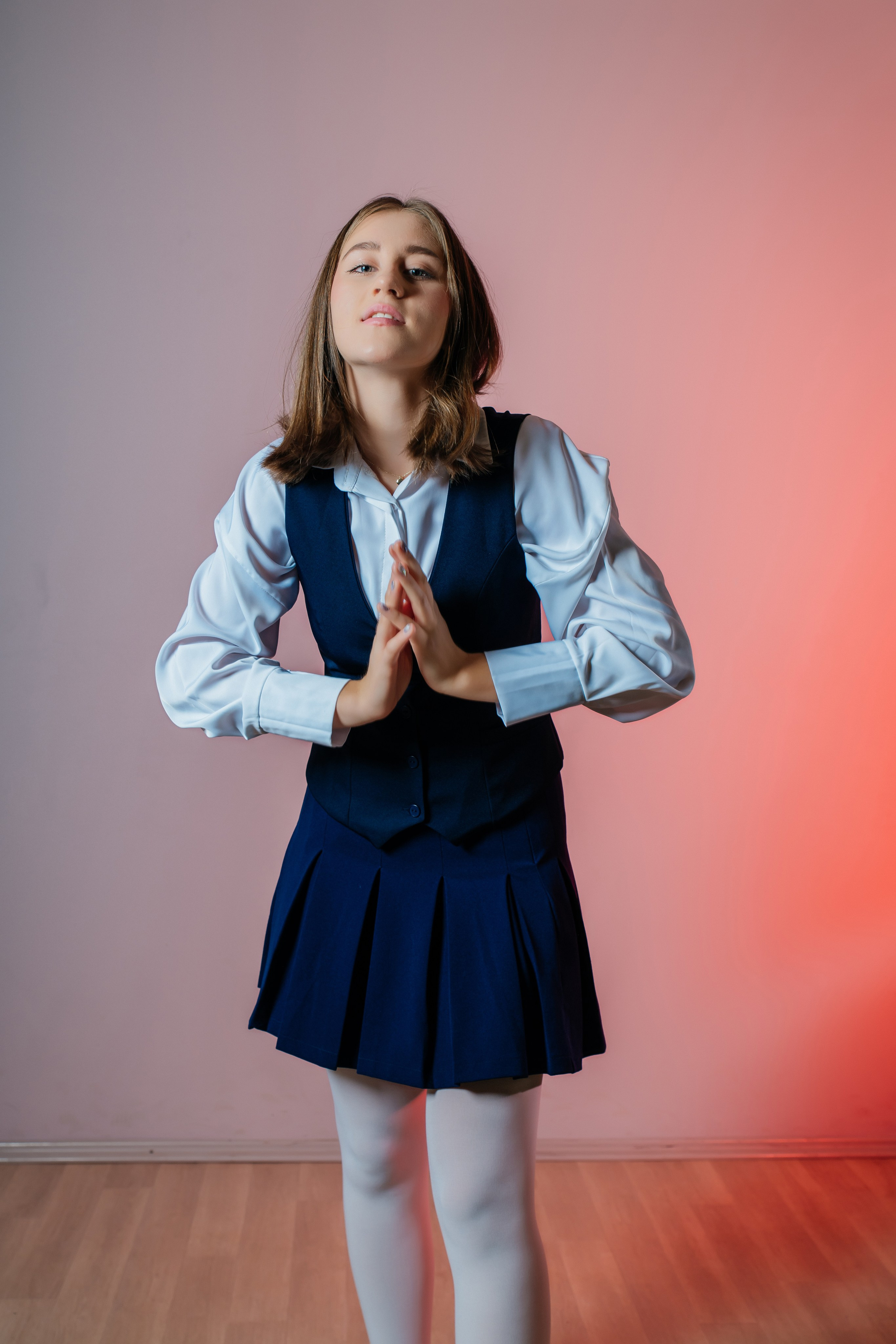 Школа № 33 — 2025. Фотограф Ярмишко Дарья. Выпускные фотокниги