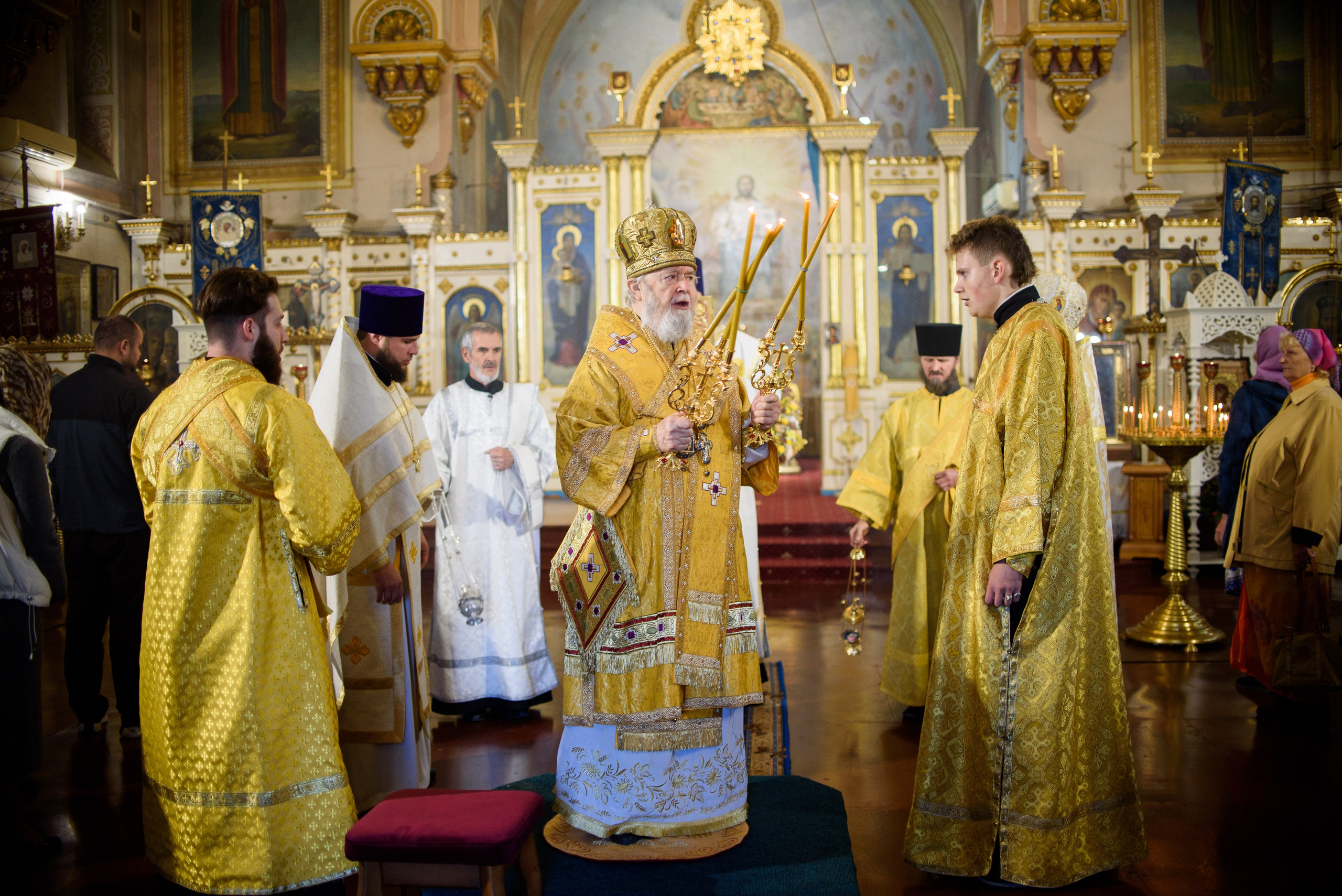 Воскресная литургия 29.10.2023. Семейный и свадебный фотограф в Феодосии и Коктебеле