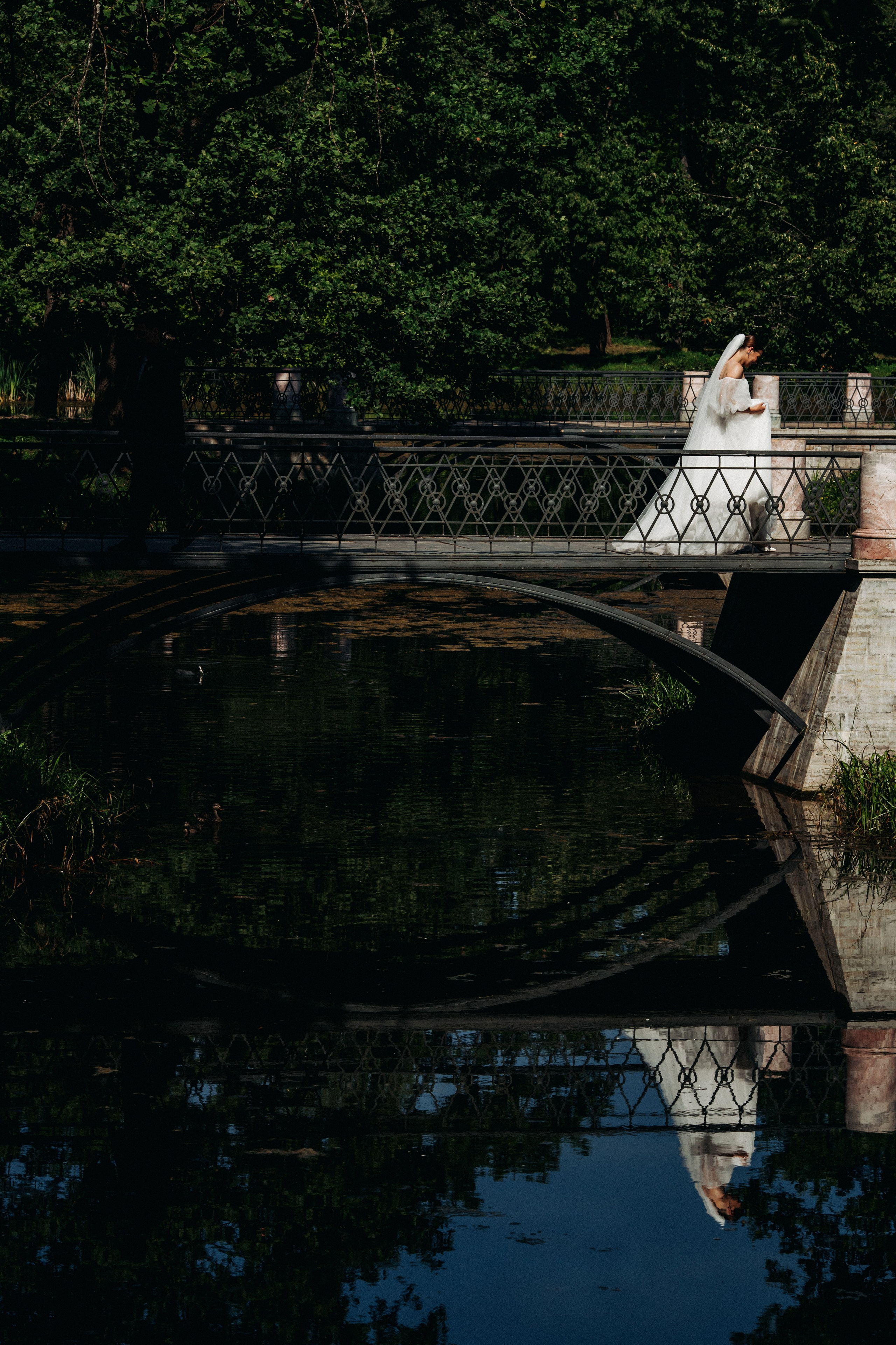 Vlad & Nadya (Saint-Petersburg, Russia). Destination wedding photographer Peter Letu